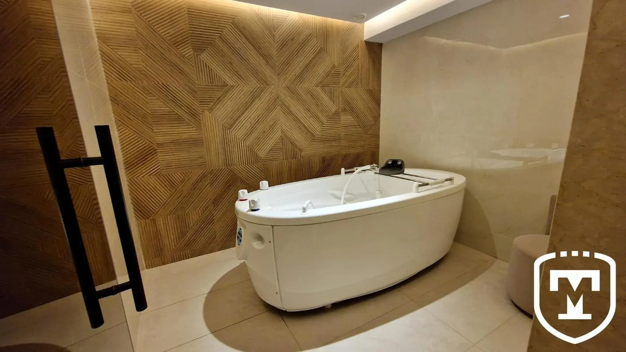 Spa and wellness centre/facilities in OCEANA Hotel & Spa Spa and wellness centre/facilities in OCEANA Hotel & Spa