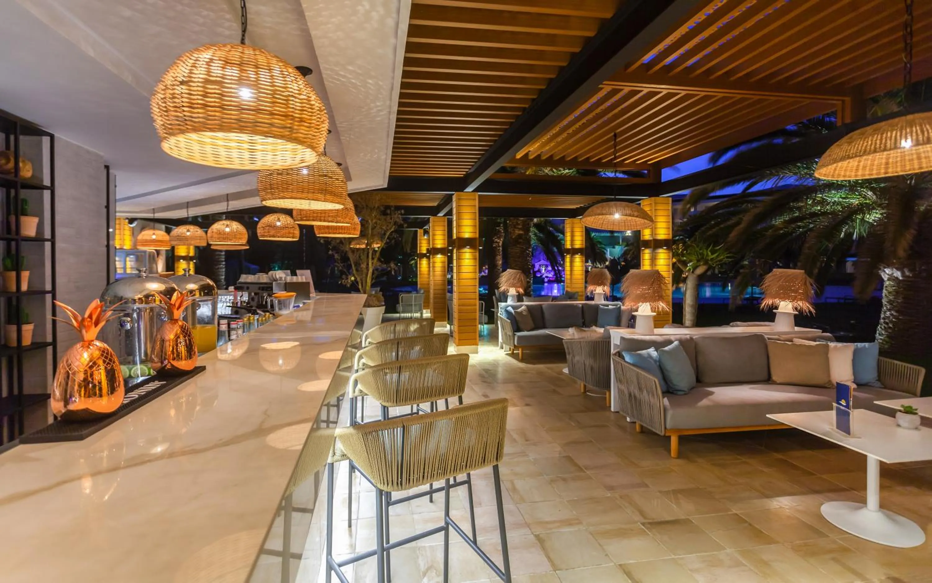 Restaurant/places to eat in OCEANA Hotel & Spa