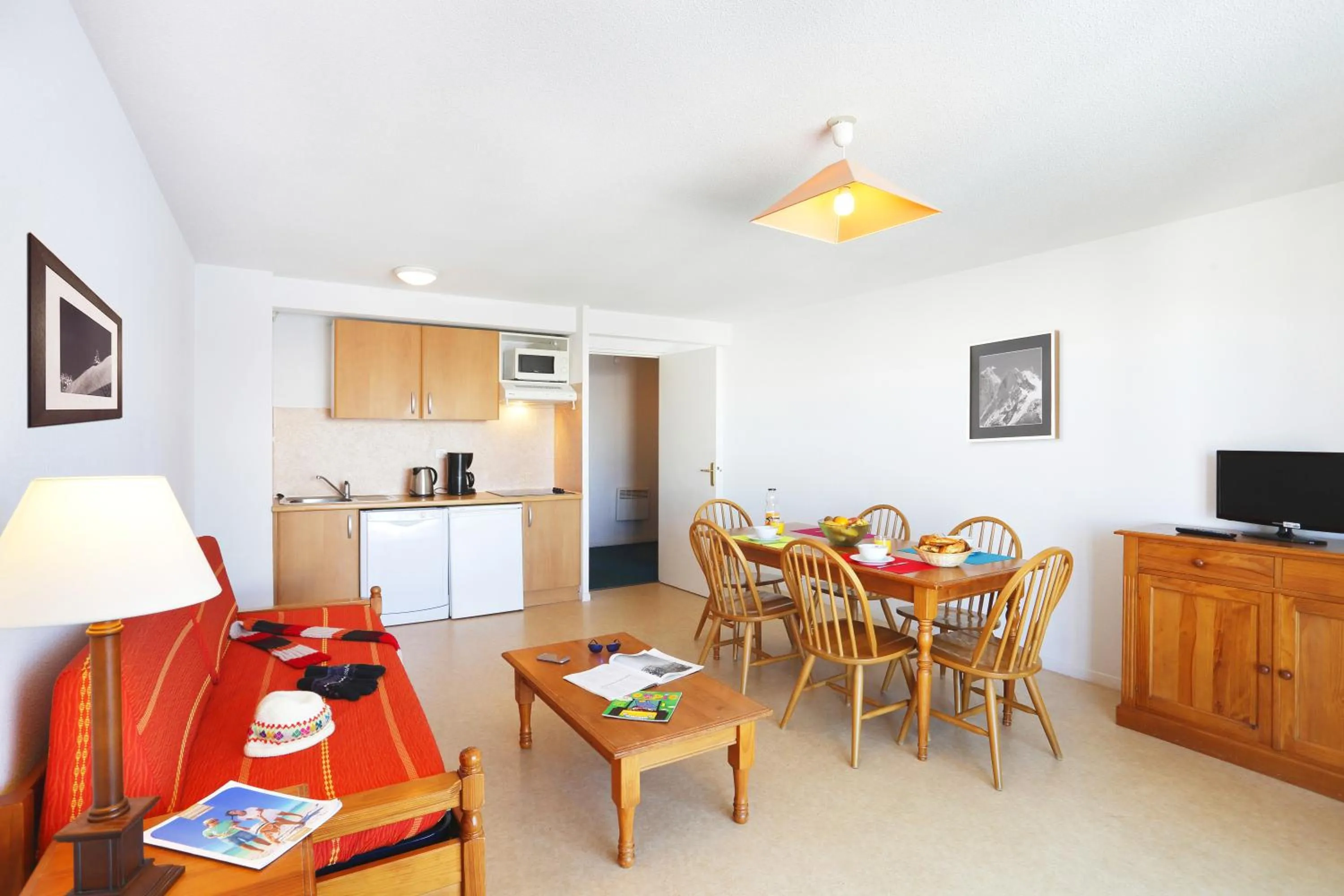 Kitchen or kitchenette in Résidence Néméa Royal Peyragudes