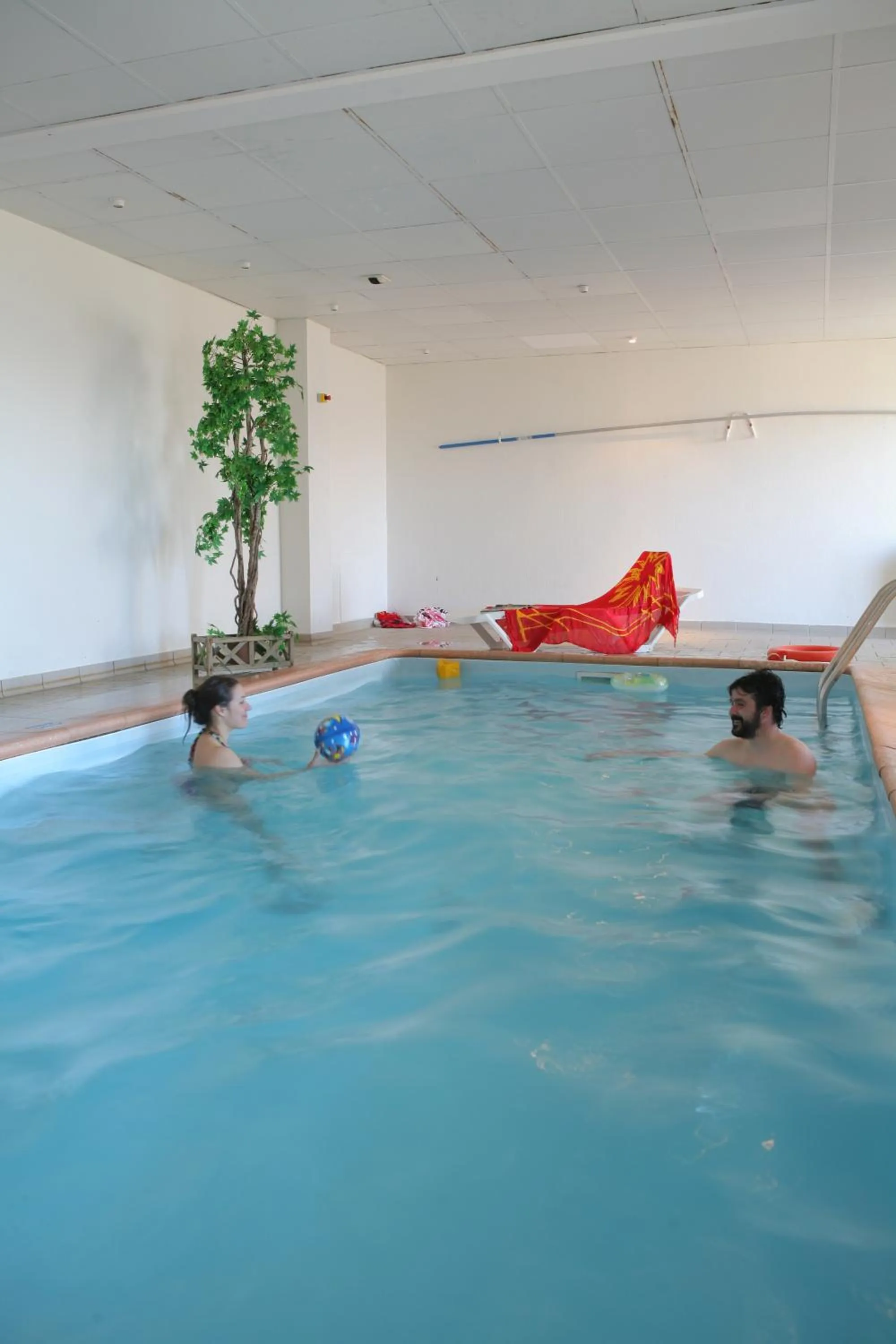 Swimming pool in Résidence Néméa Royal Peyragudes