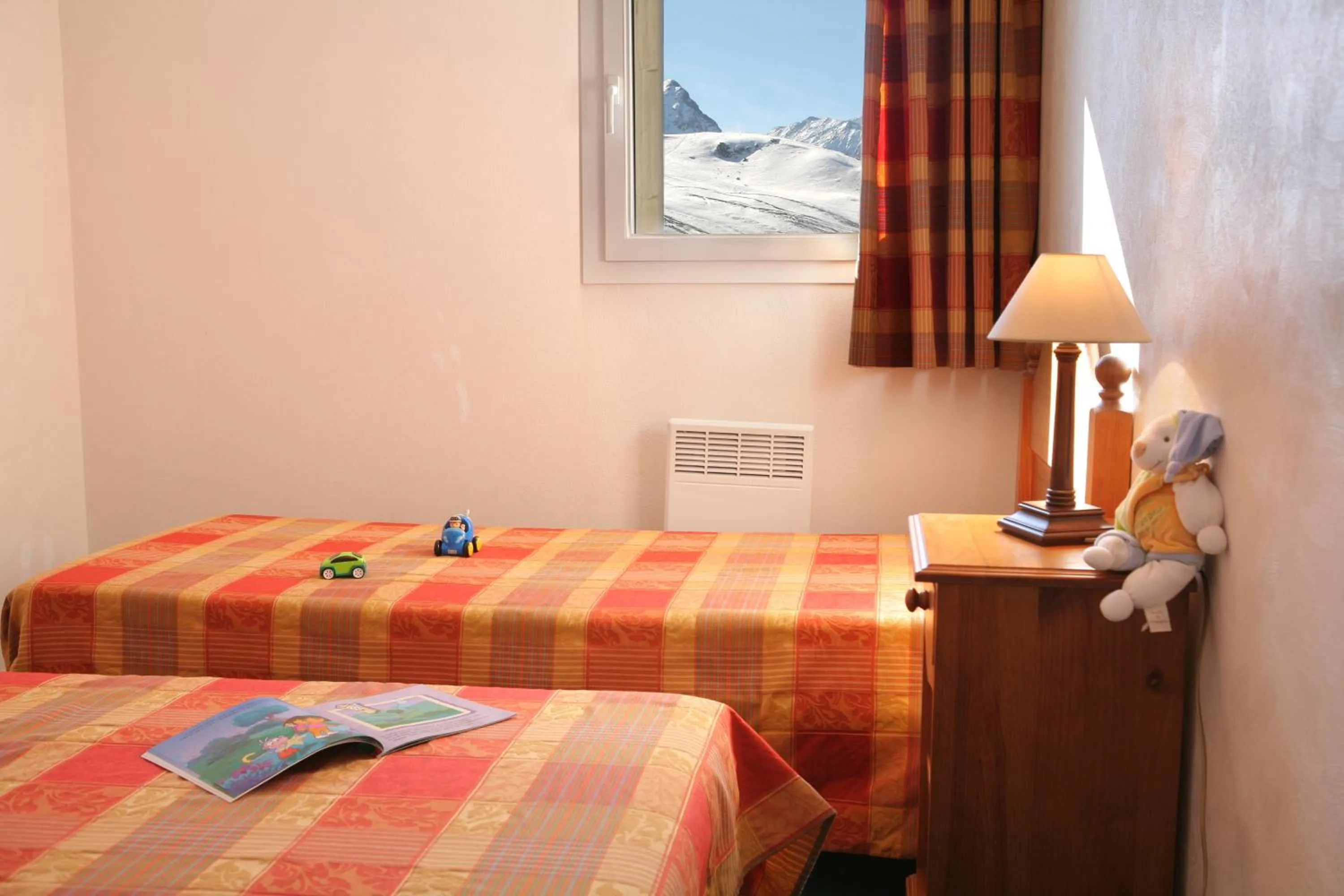 Photo of the whole room, Bed in Résidence Néméa Royal Peyragudes