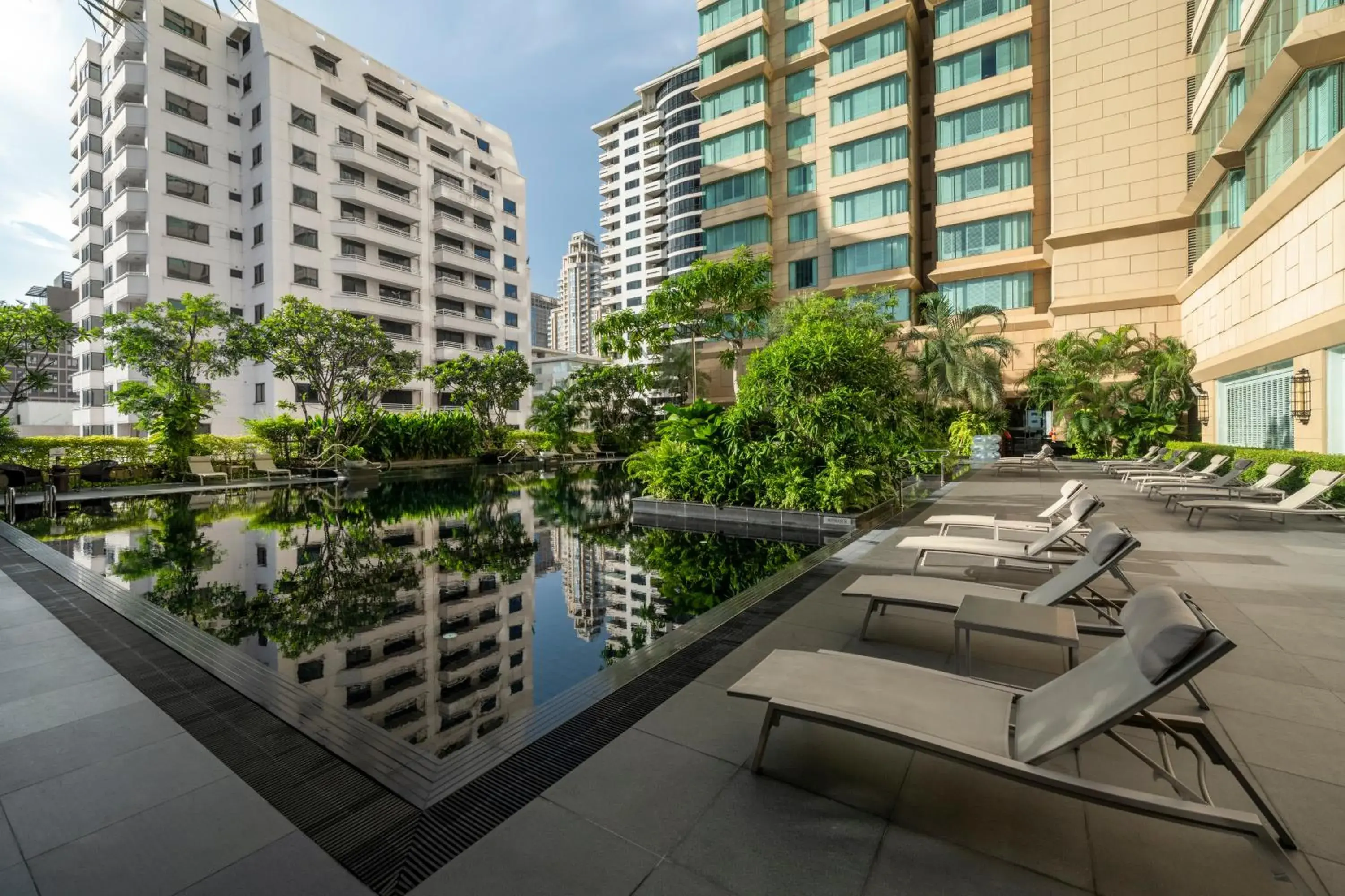 Swimming pool in Grande Centre Point Hotel Ratchadamri Bangkok Swimming pool in Grande Centre Point Hotel Ratchadamri Bangkok
