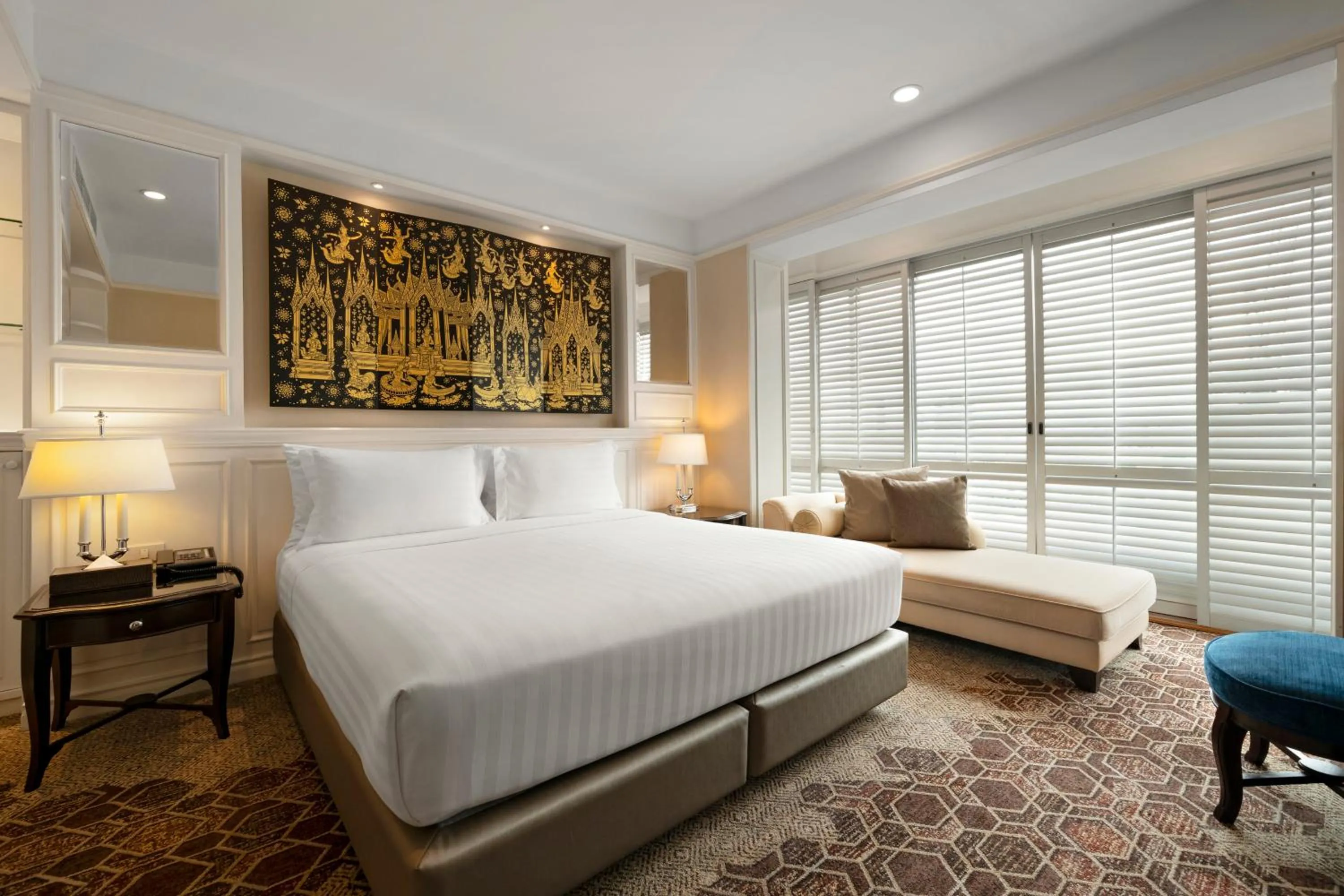 Bedroom, Bed in Grande Centre Point Hotel Ratchadamri Bangkok