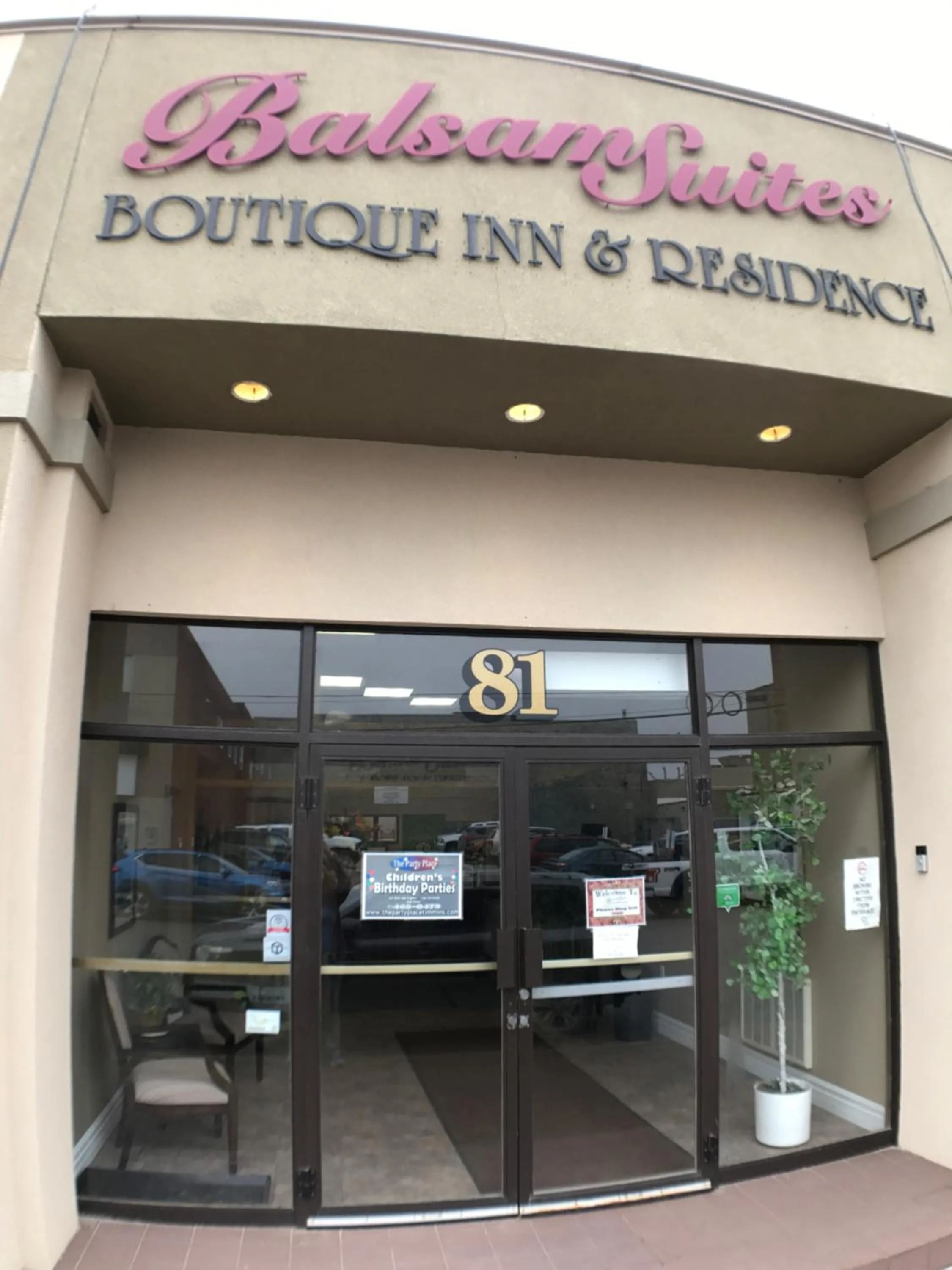 Property building in Balsam Suites Boutique Inn & Residence