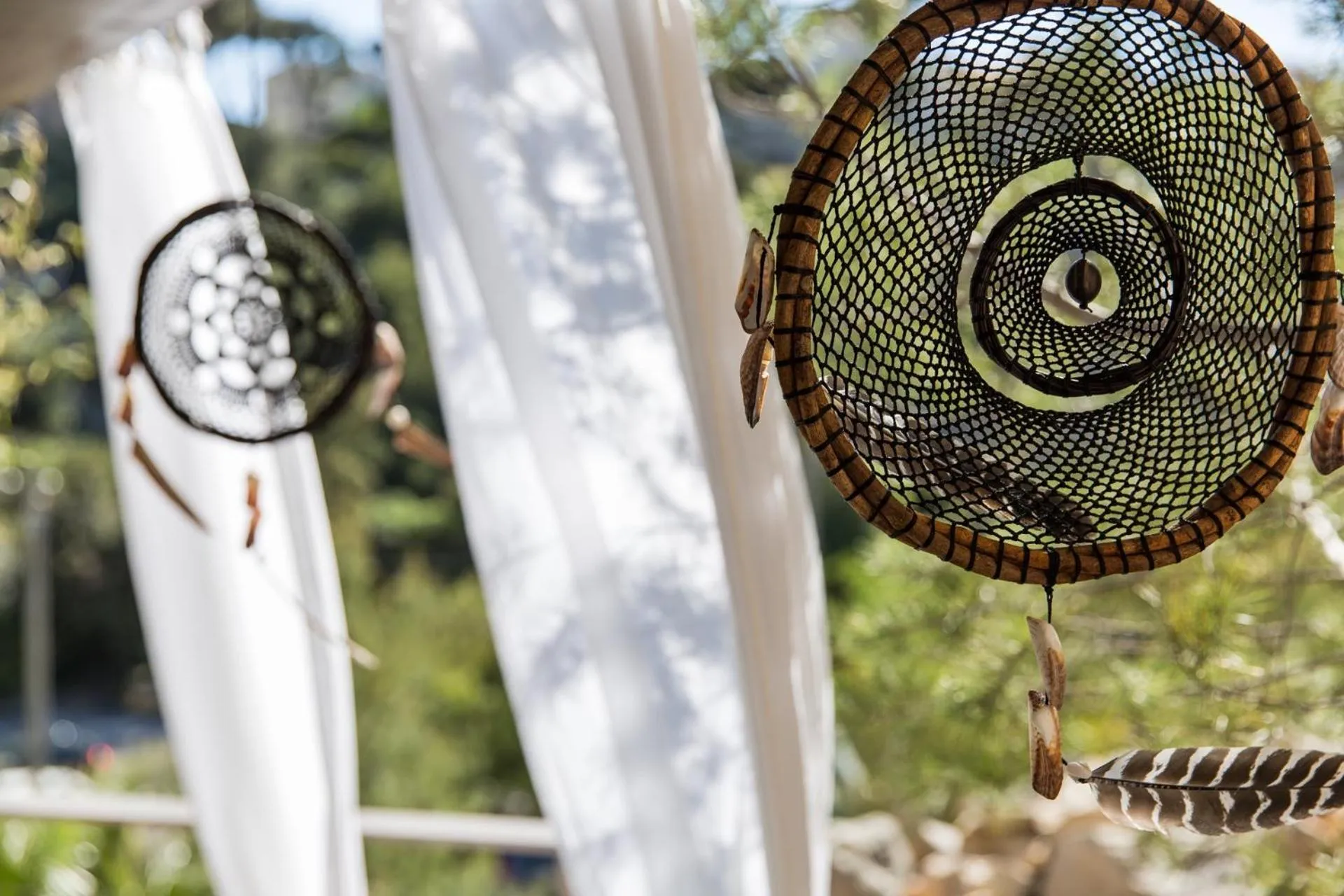 Decorative detail in Le Jardin d'Emile