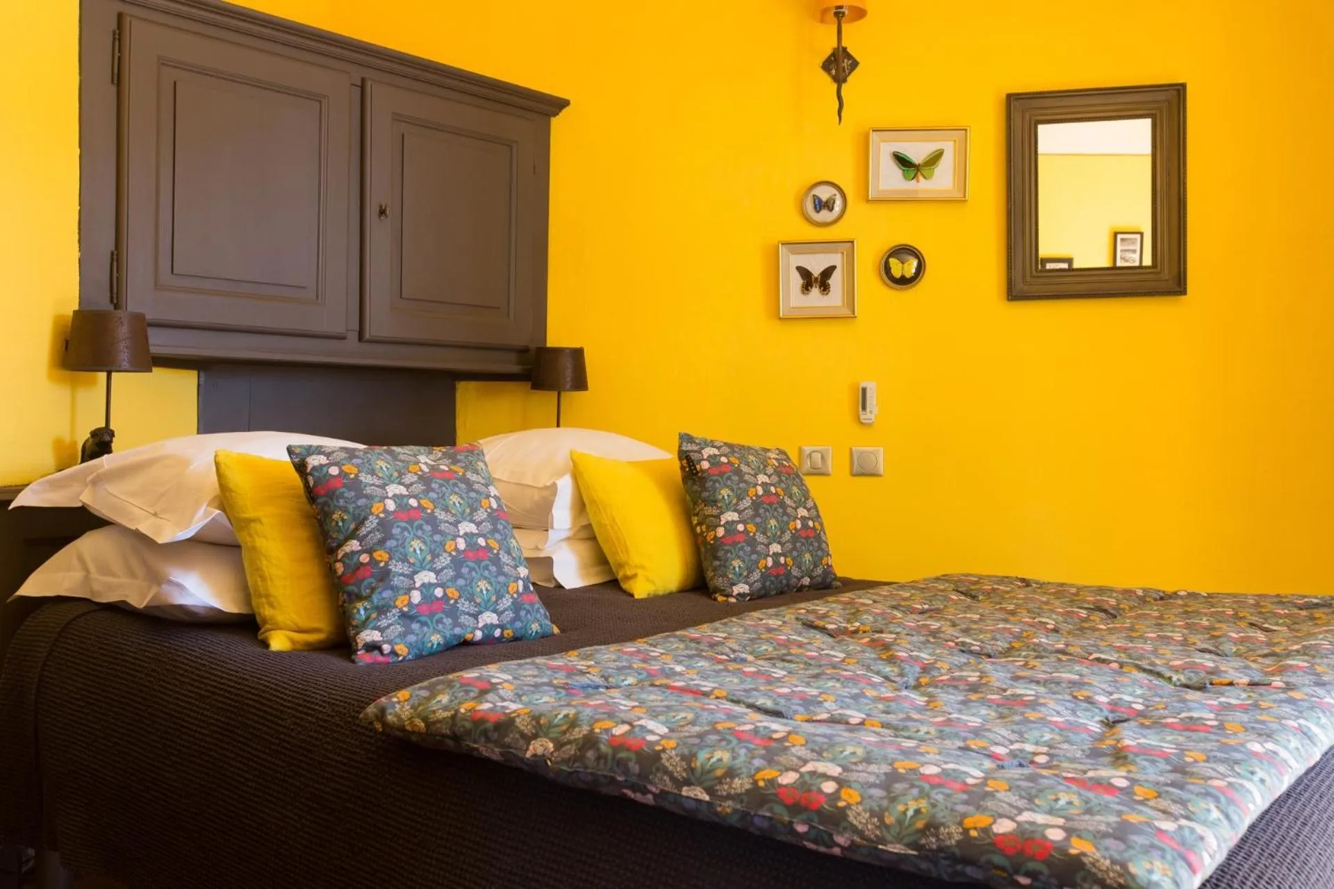 Bed in Le Jardin d'Emile