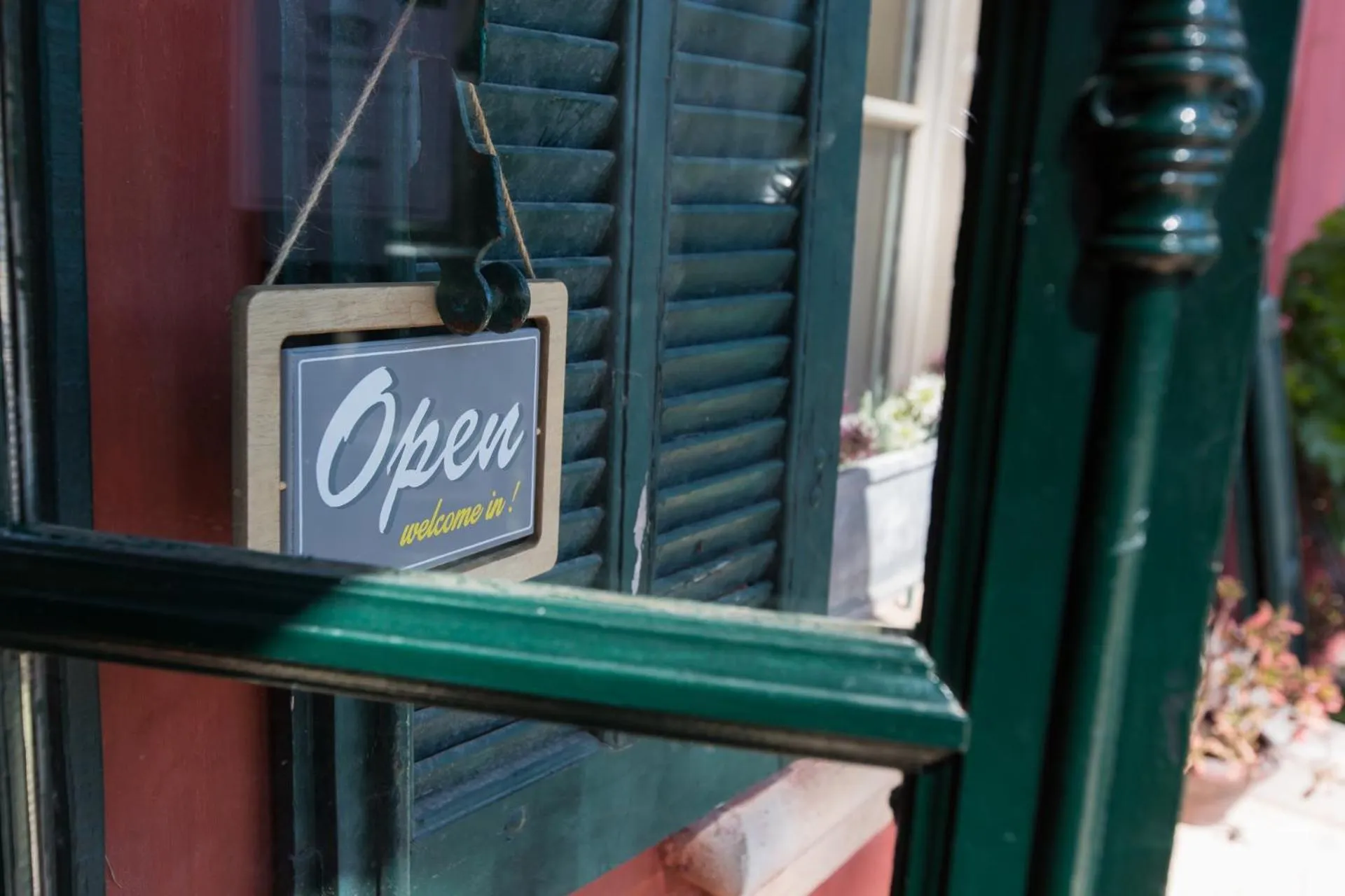 Facade/entrance in Le Jardin d'Emile