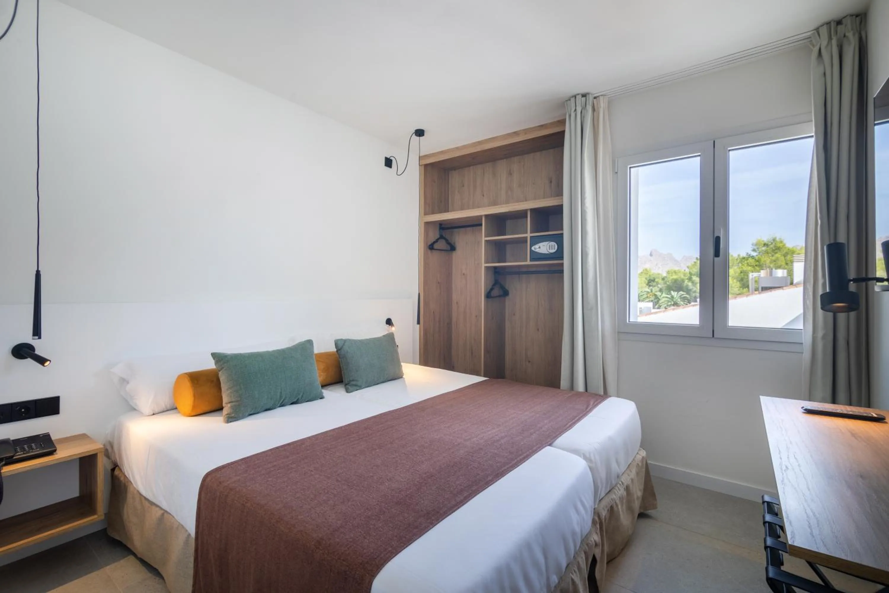 Cabot Las Velas Apartments