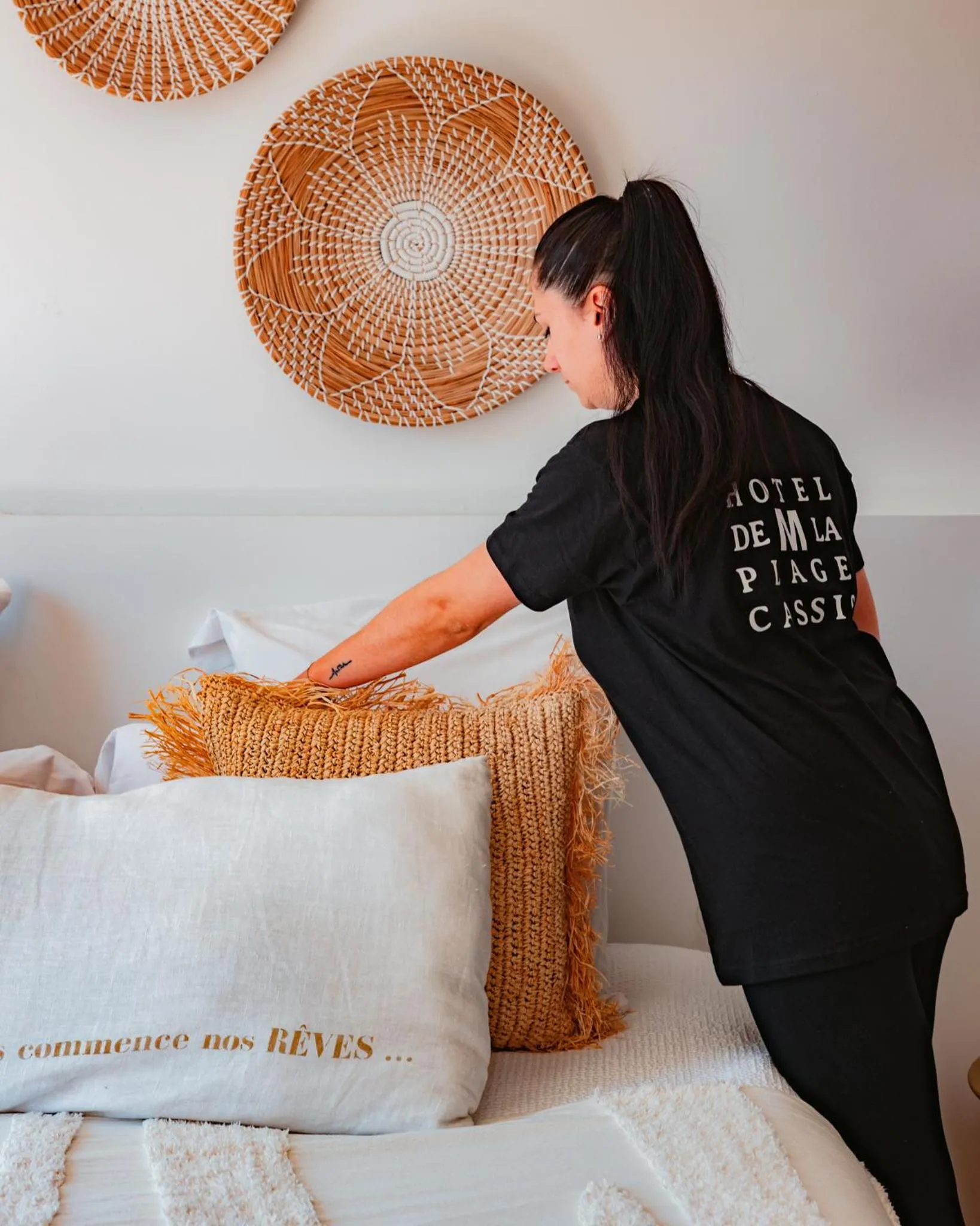 Bed in Hotel de La Plage - Mahogany