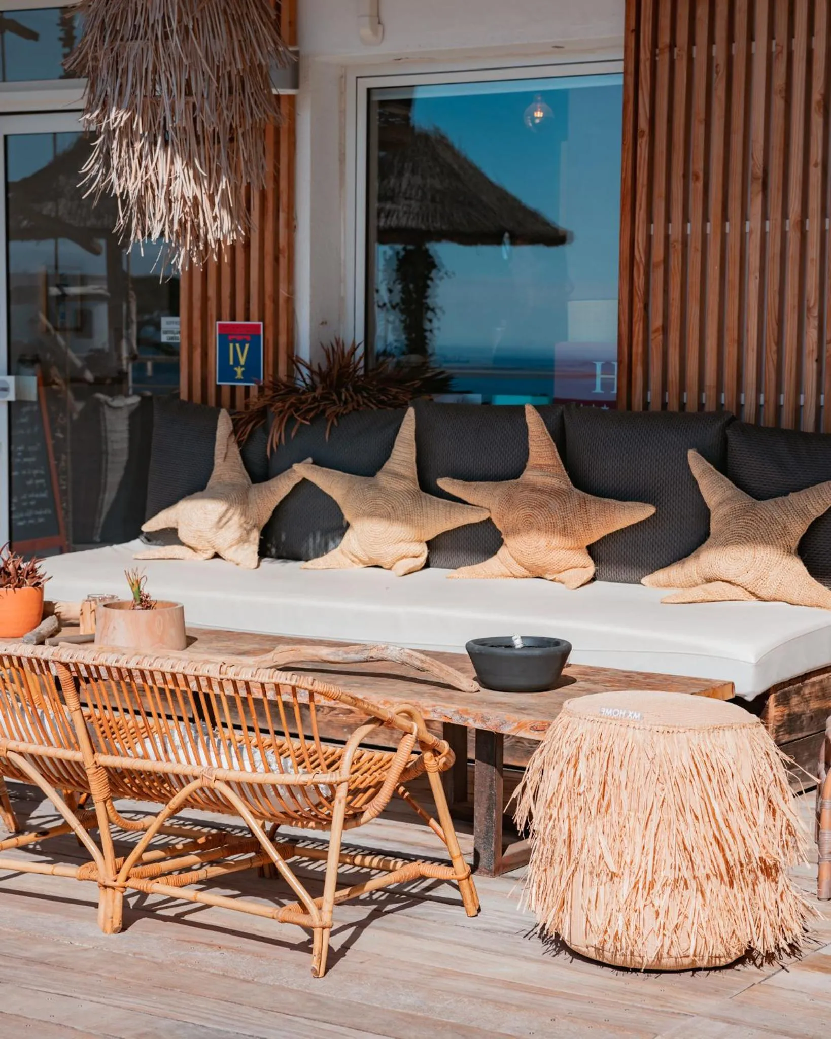 Hotel de La Plage - Mahogany