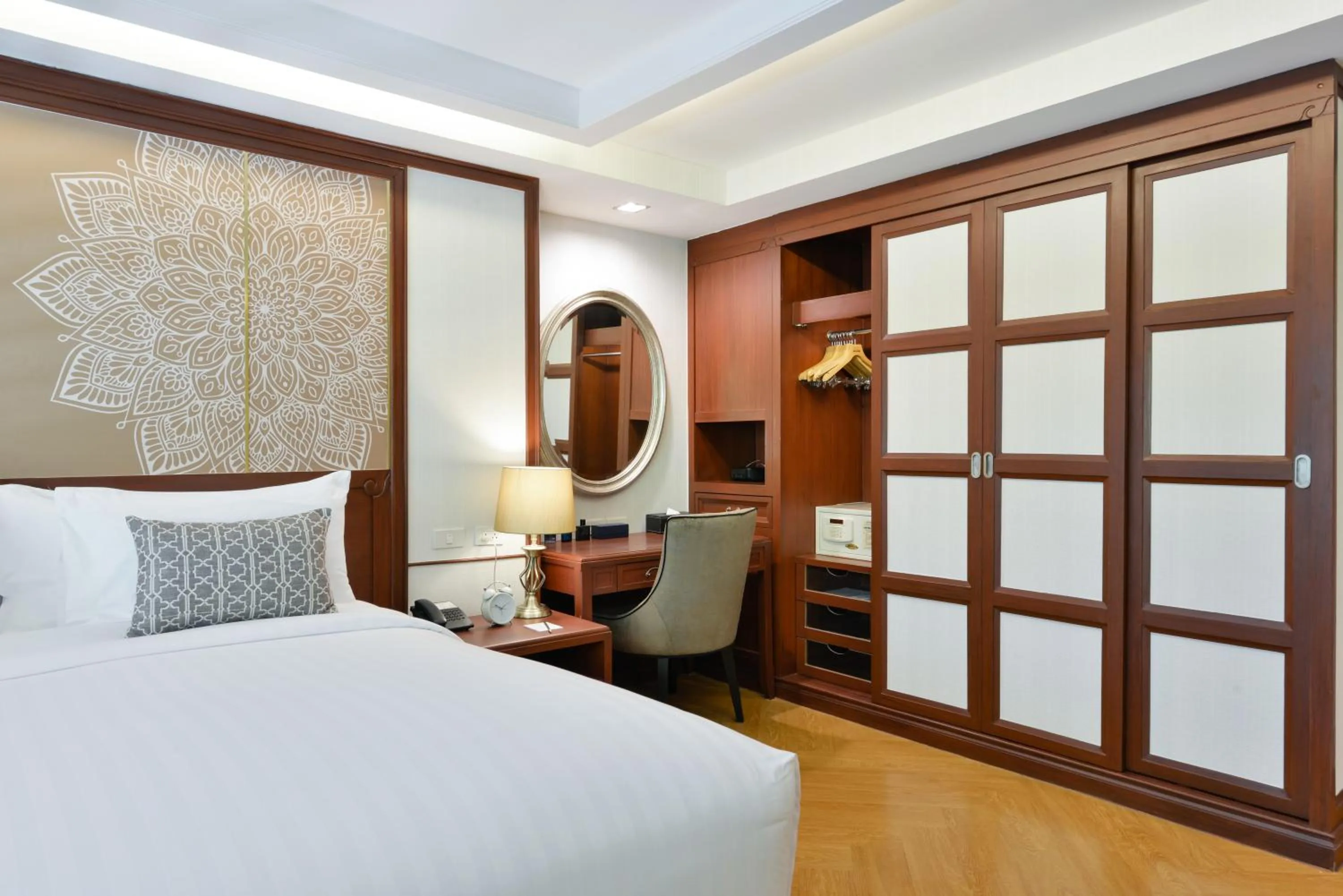 Bedroom, Bed in Centre Point Sukhumvit Thong-Lo