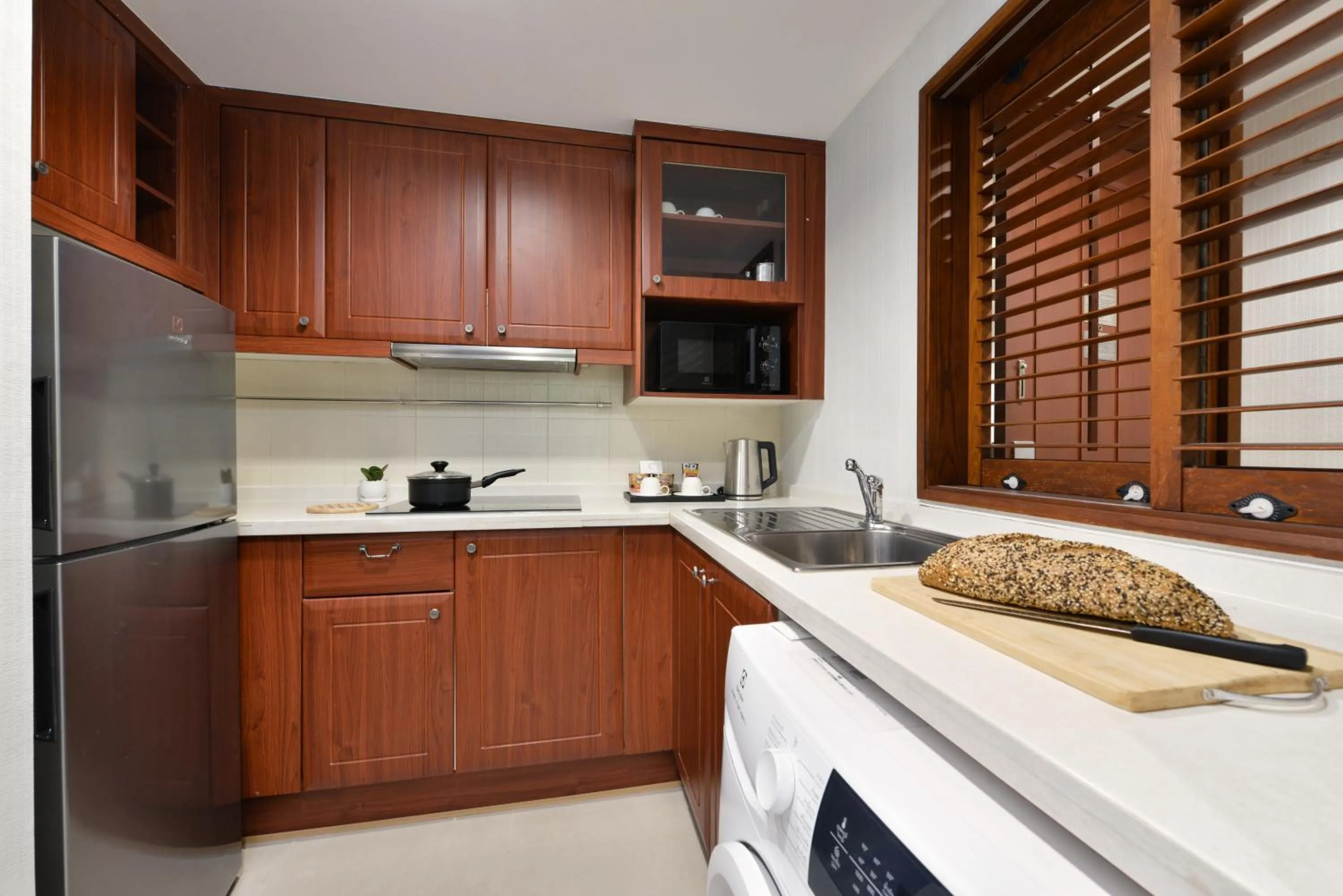 Kitchen or kitchenette in Centre Point Sukhumvit Thong-Lo