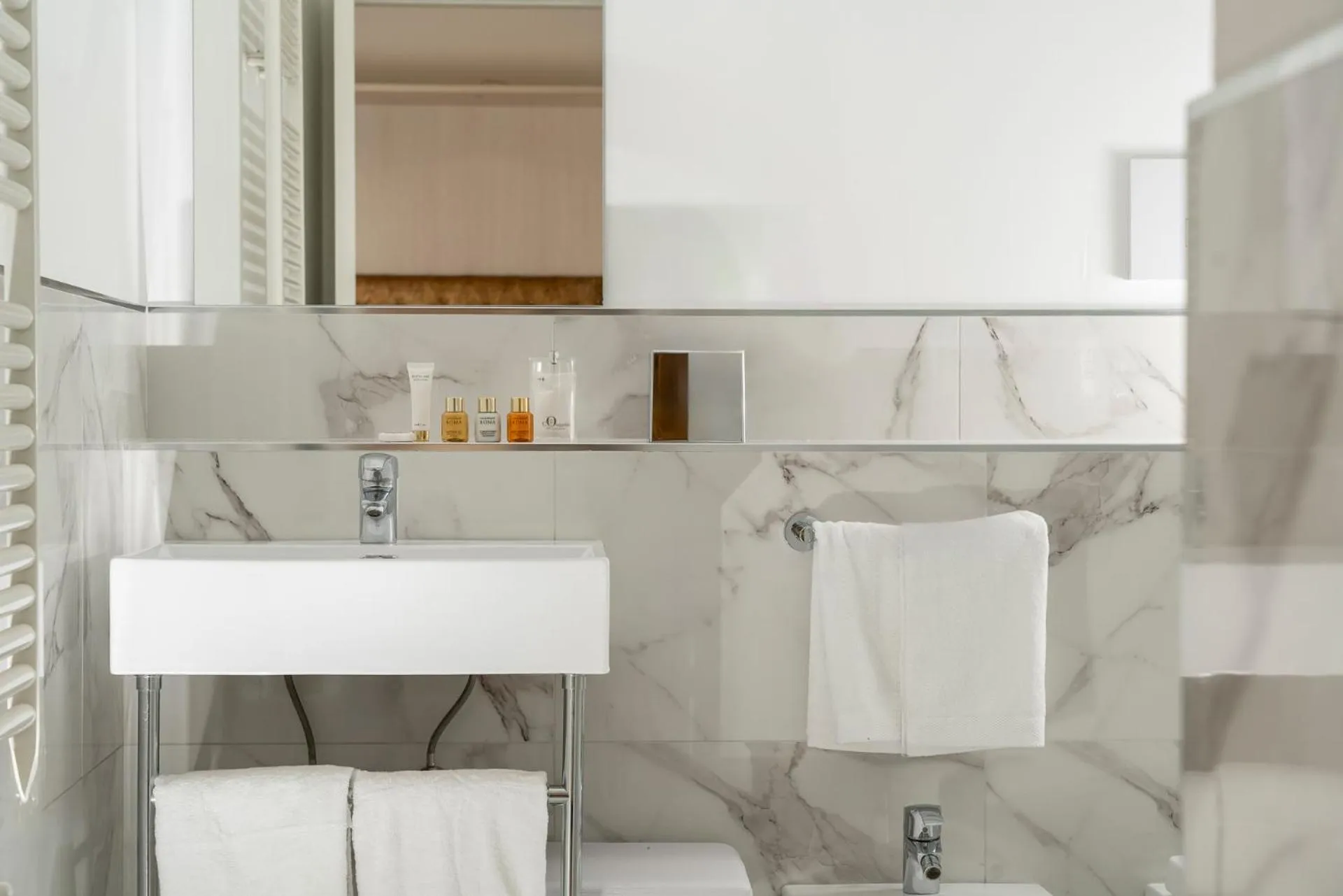 Bathroom in Albergo Rossini 1936