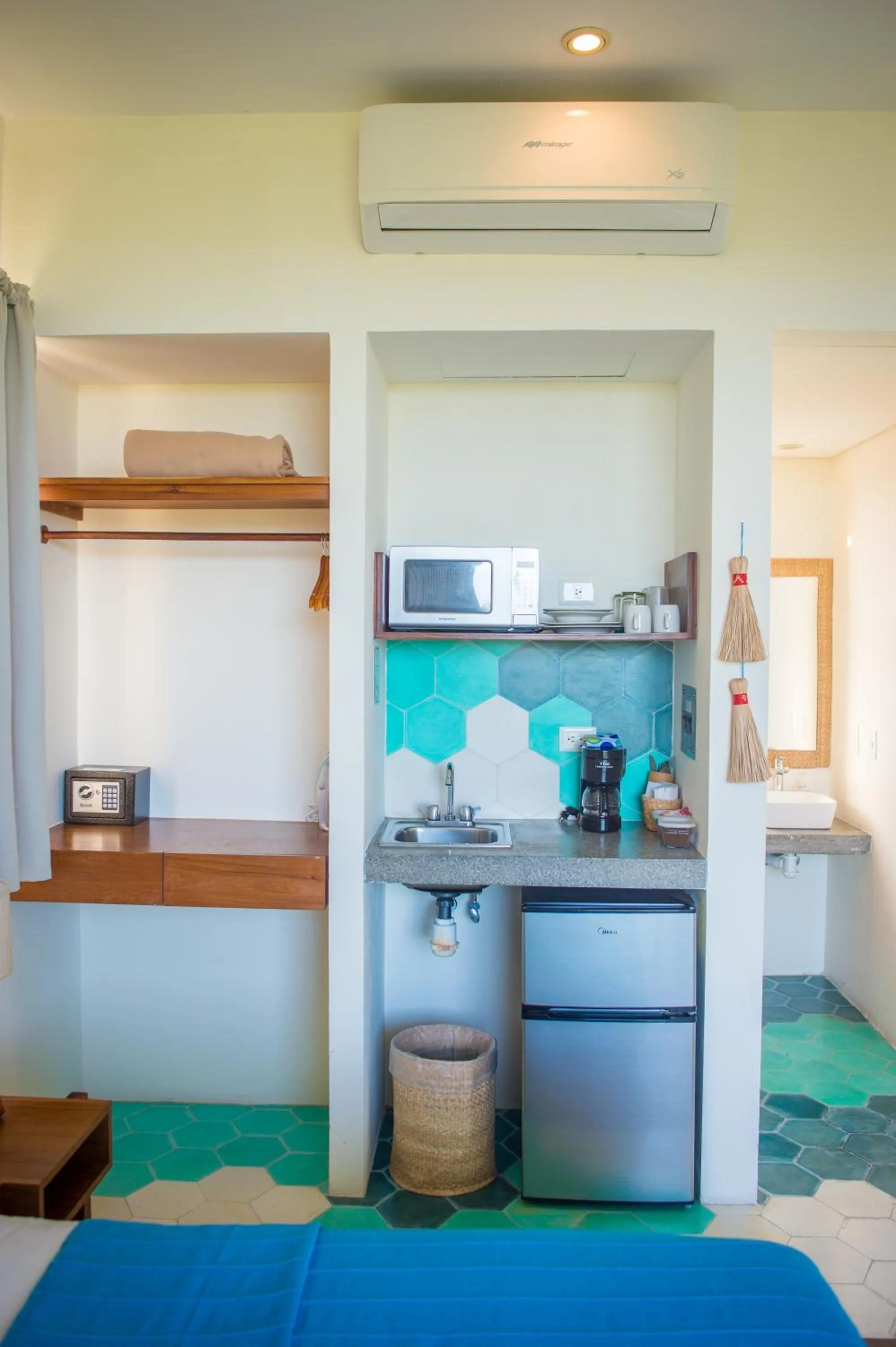 Kitchen or kitchenette, Bed in Suites Cielo y Mar