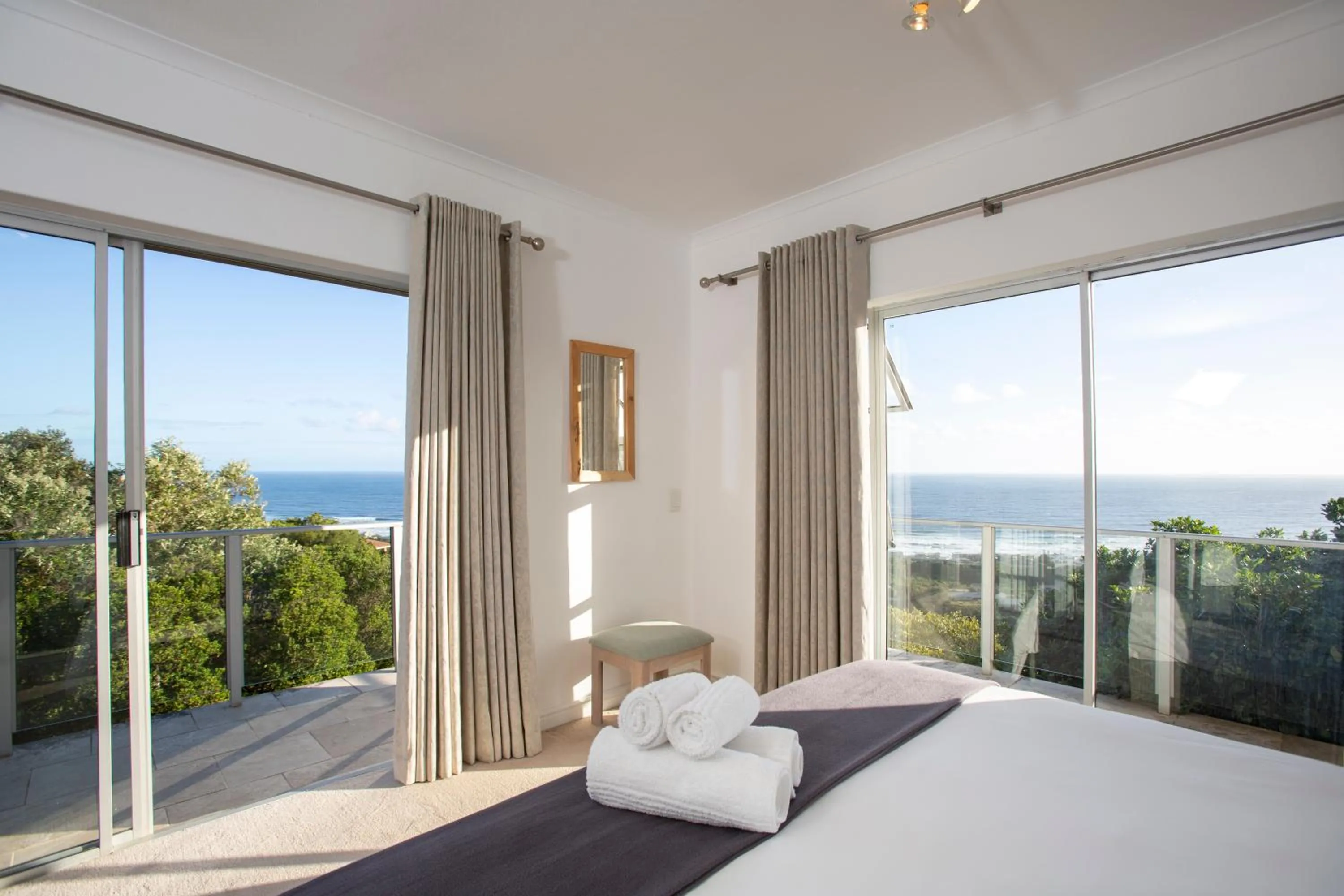 Bedroom, Bed in Infinity Blue Luxury Accommodation