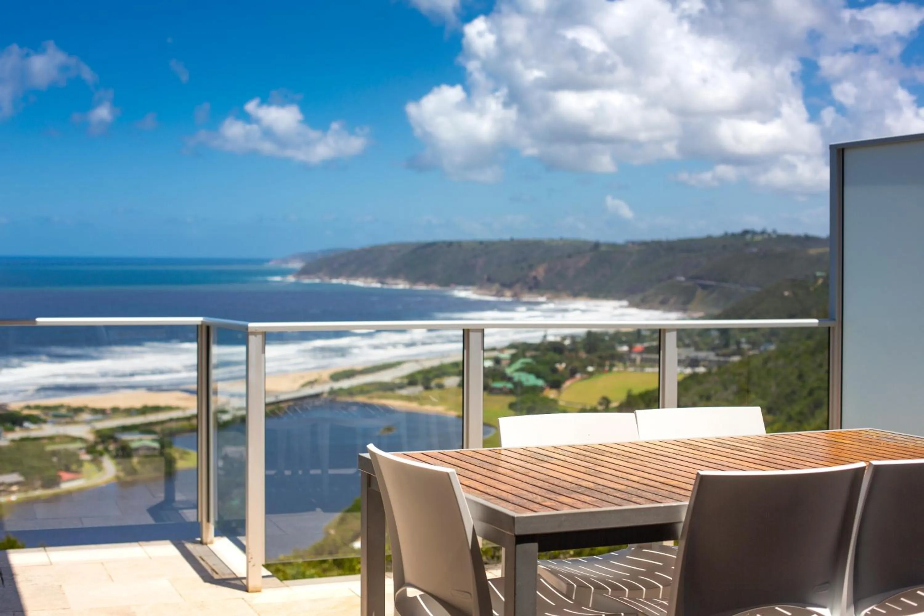 Balcony/Terrace in Infinity Blue Luxury Accommodation