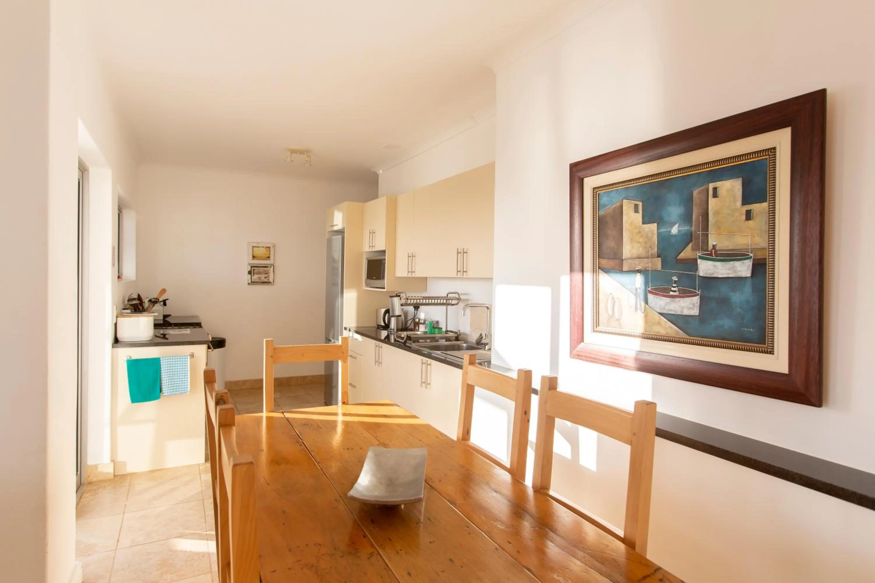 Dining area in Infinity Blue Luxury Accommodation