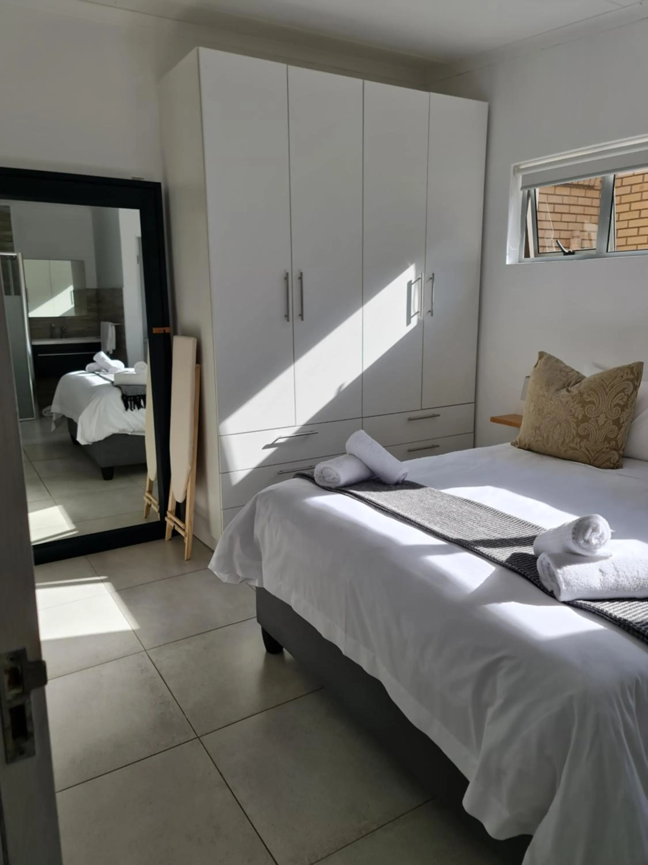 Photo of the whole room, Bed in Infinity Blue Luxury Accommodation