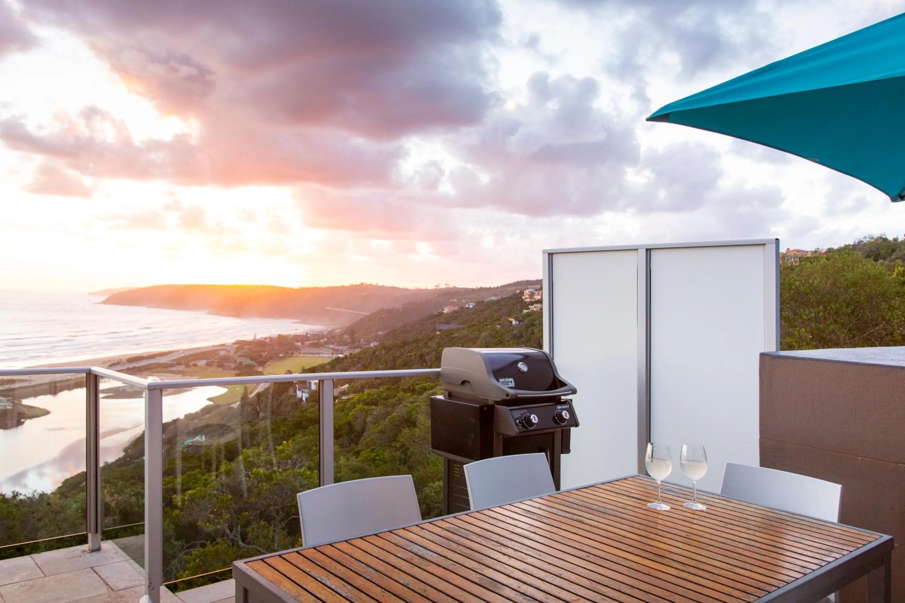 BBQ facilities in Infinity Blue Luxury Accommodation