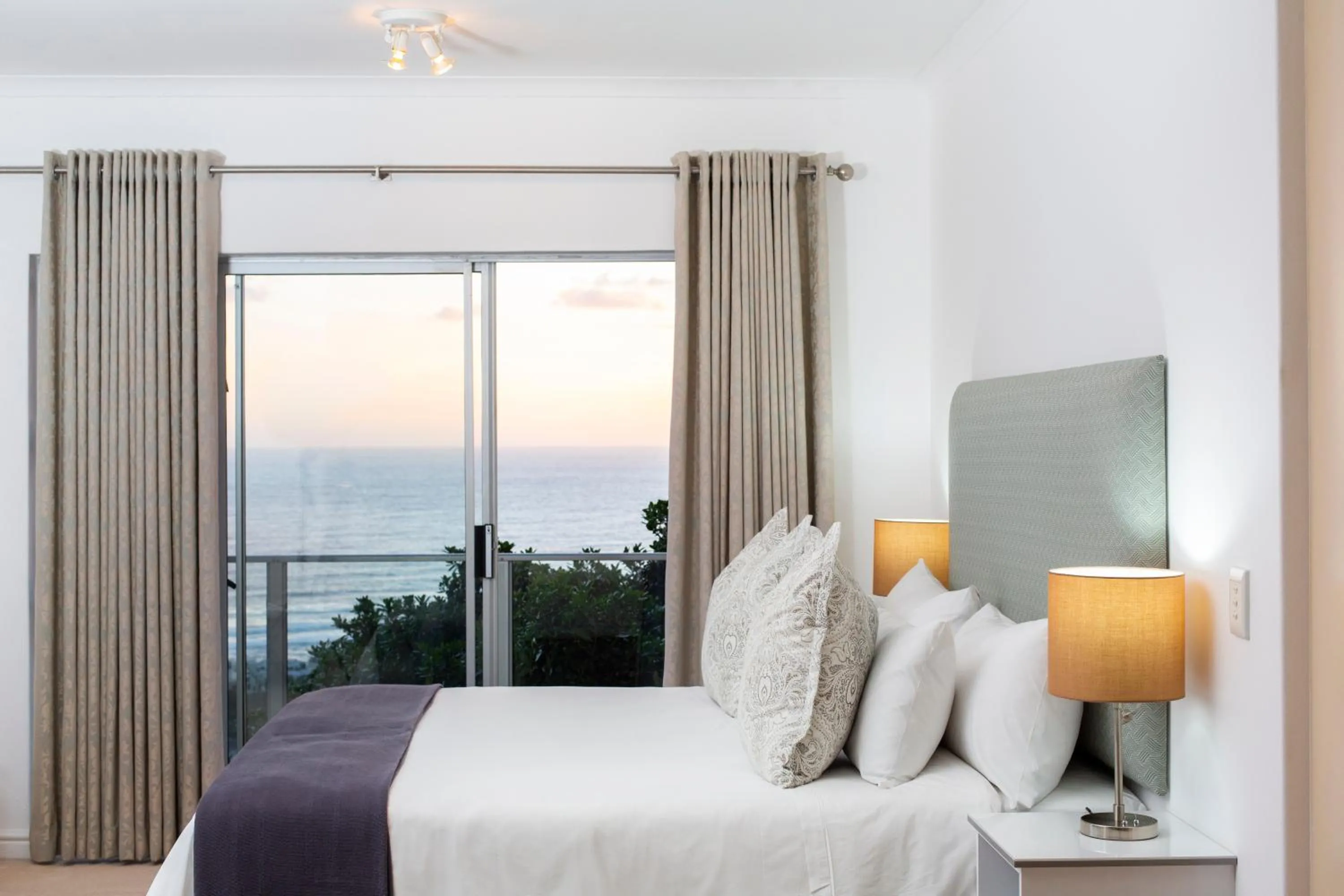 Bedroom, Bed in Infinity Blue Luxury Accommodation