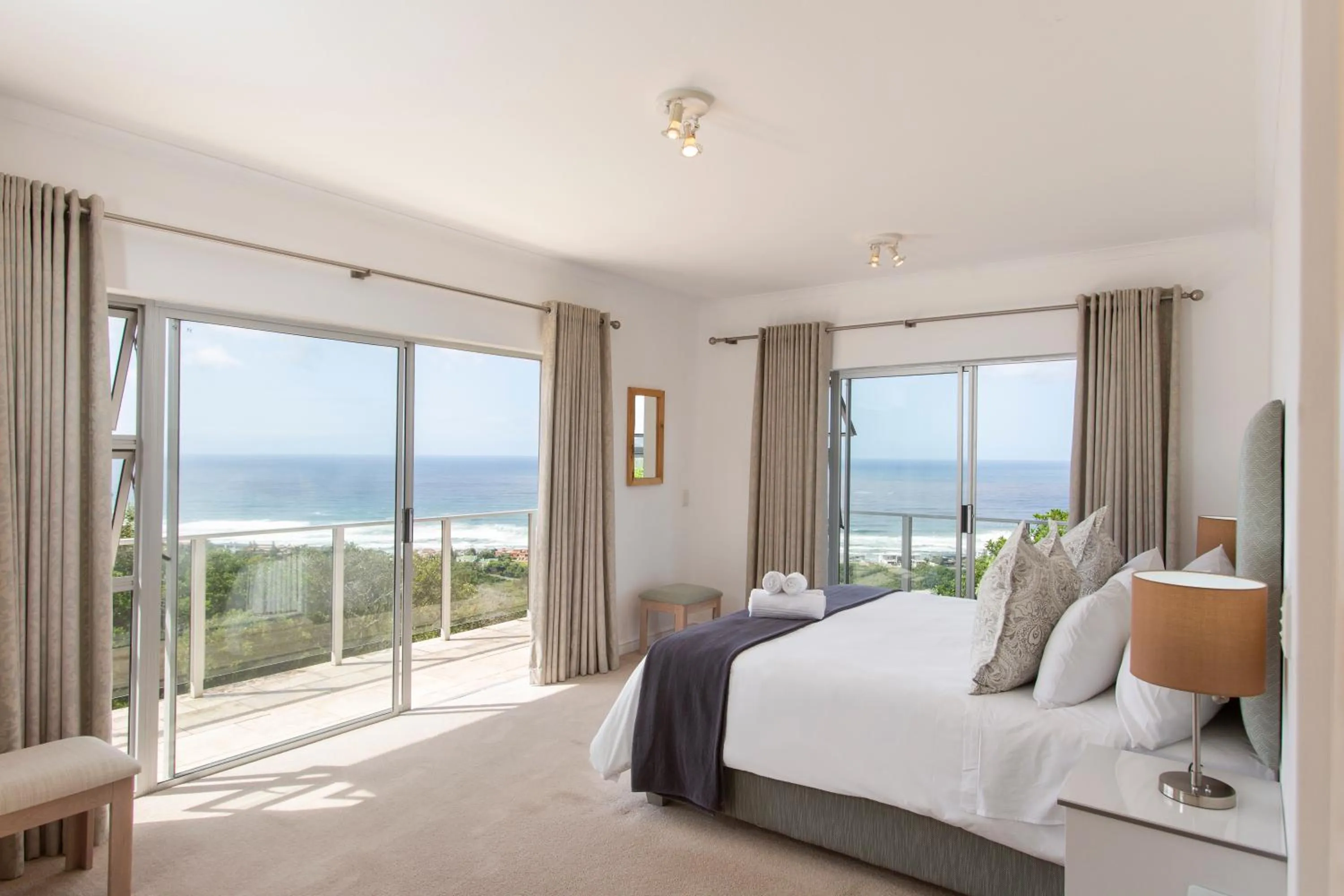 Bedroom, Bed in Infinity Blue Luxury Accommodation