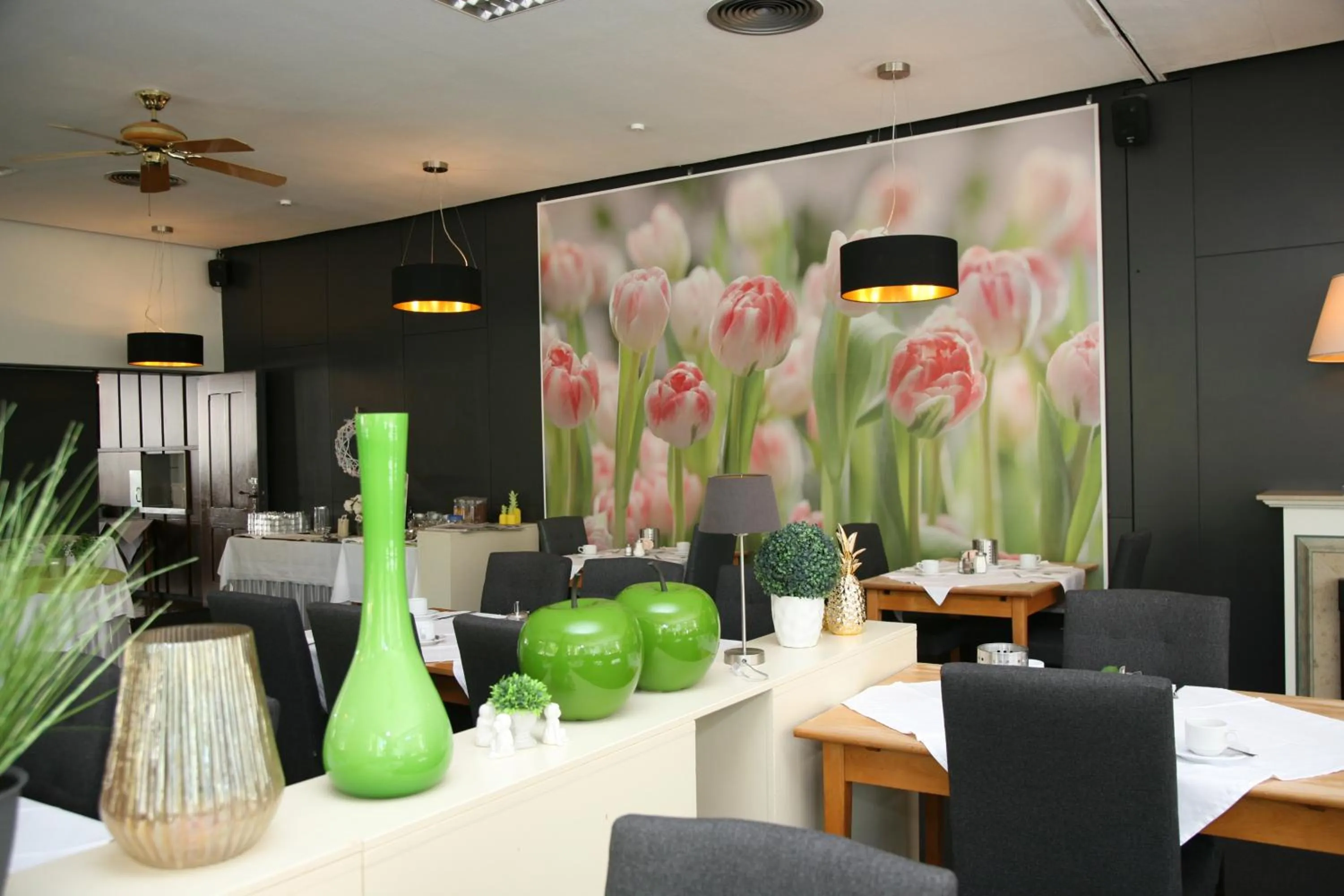 Restaurant/places to eat in Hotel Pflug