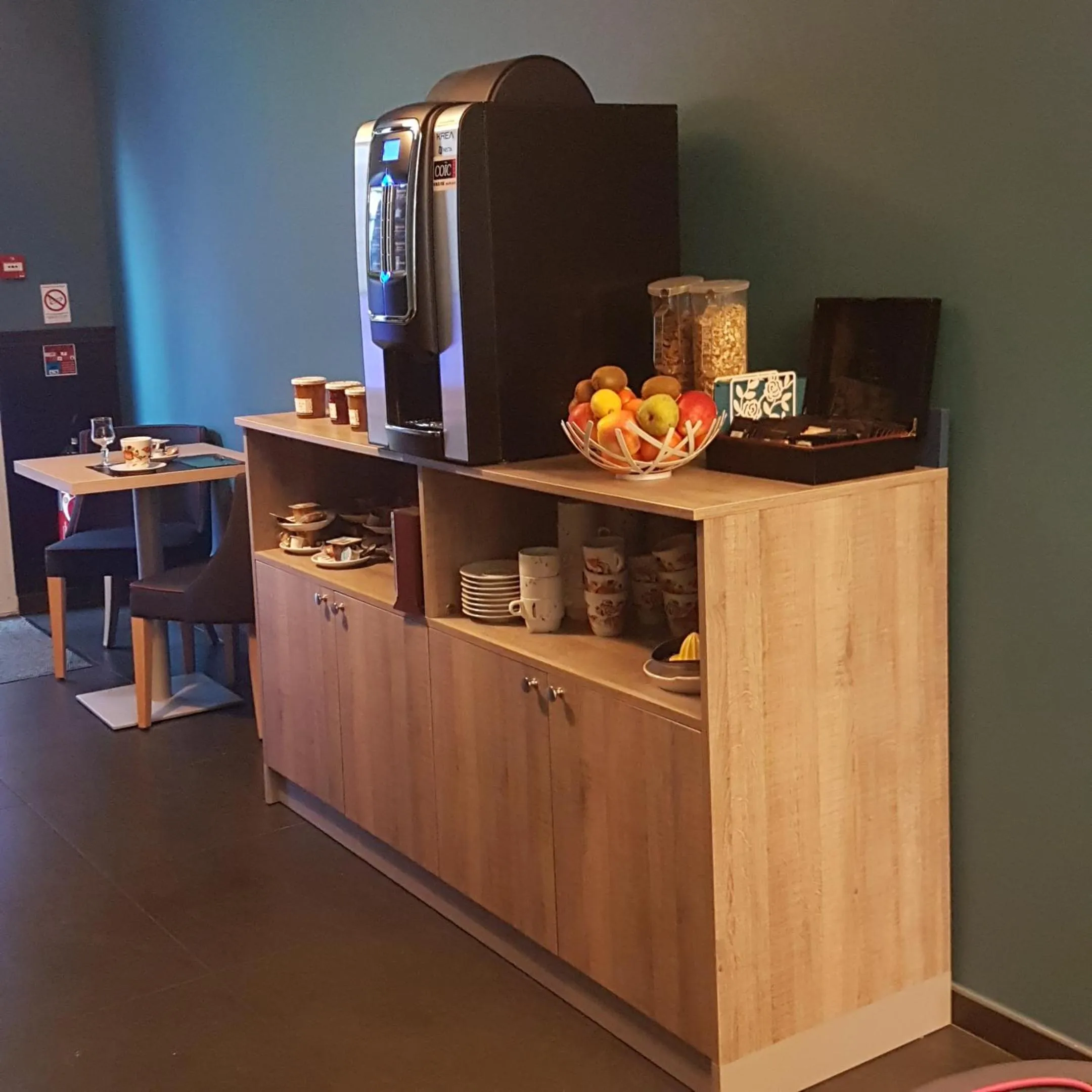 Breakfast in Hotel De La Gare