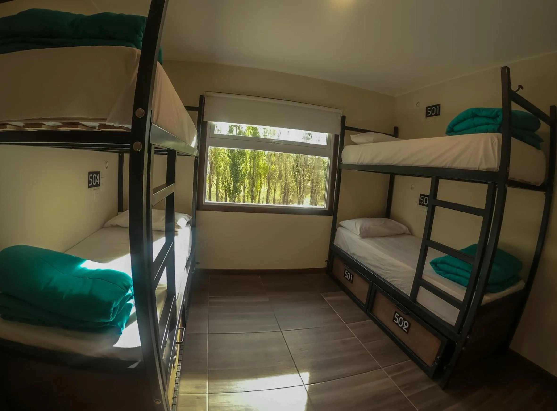 Bed in 4-Bed Mixed Dormitory Room in Folk Hostel