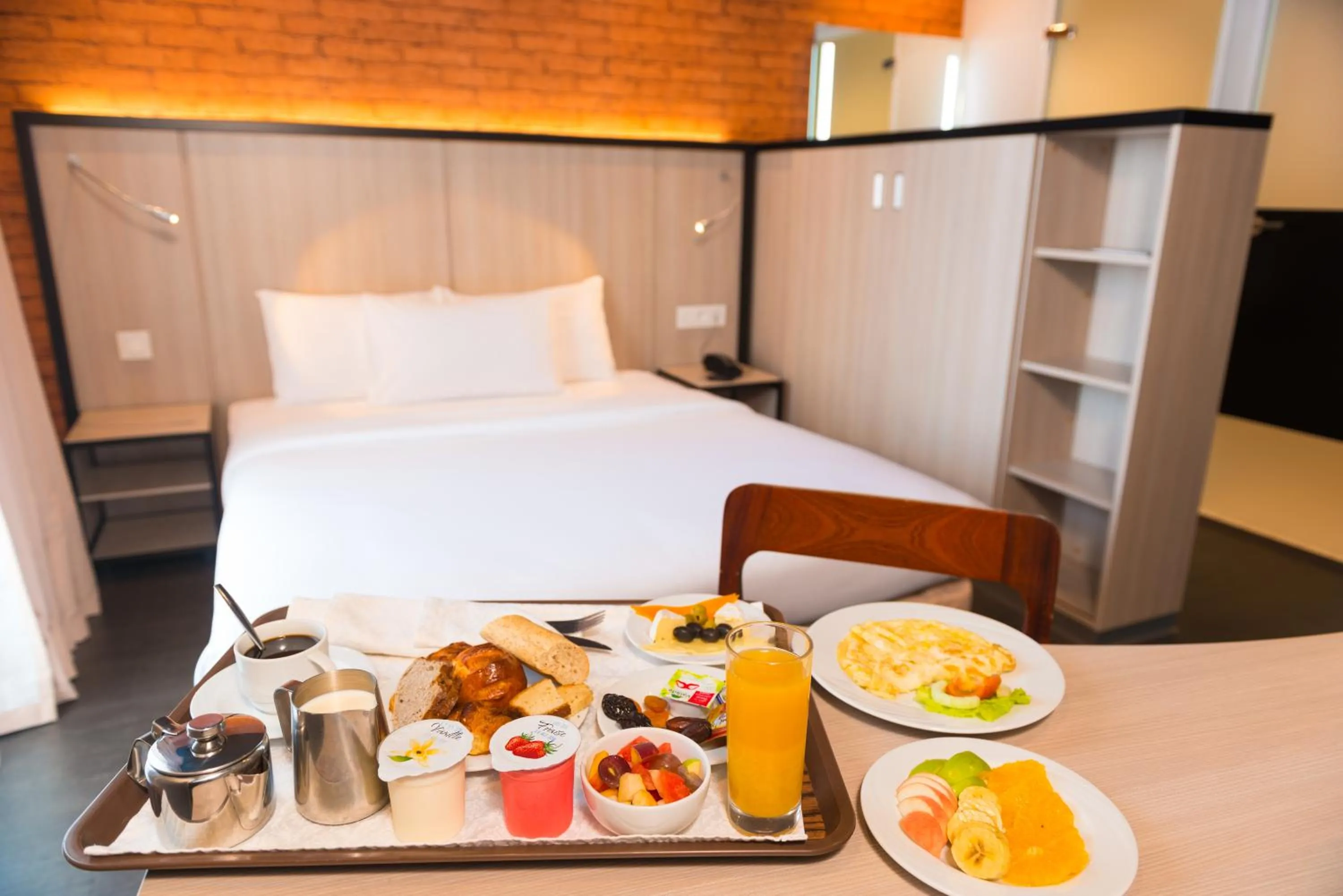 Bedroom in ONOMO Hotel Conakry