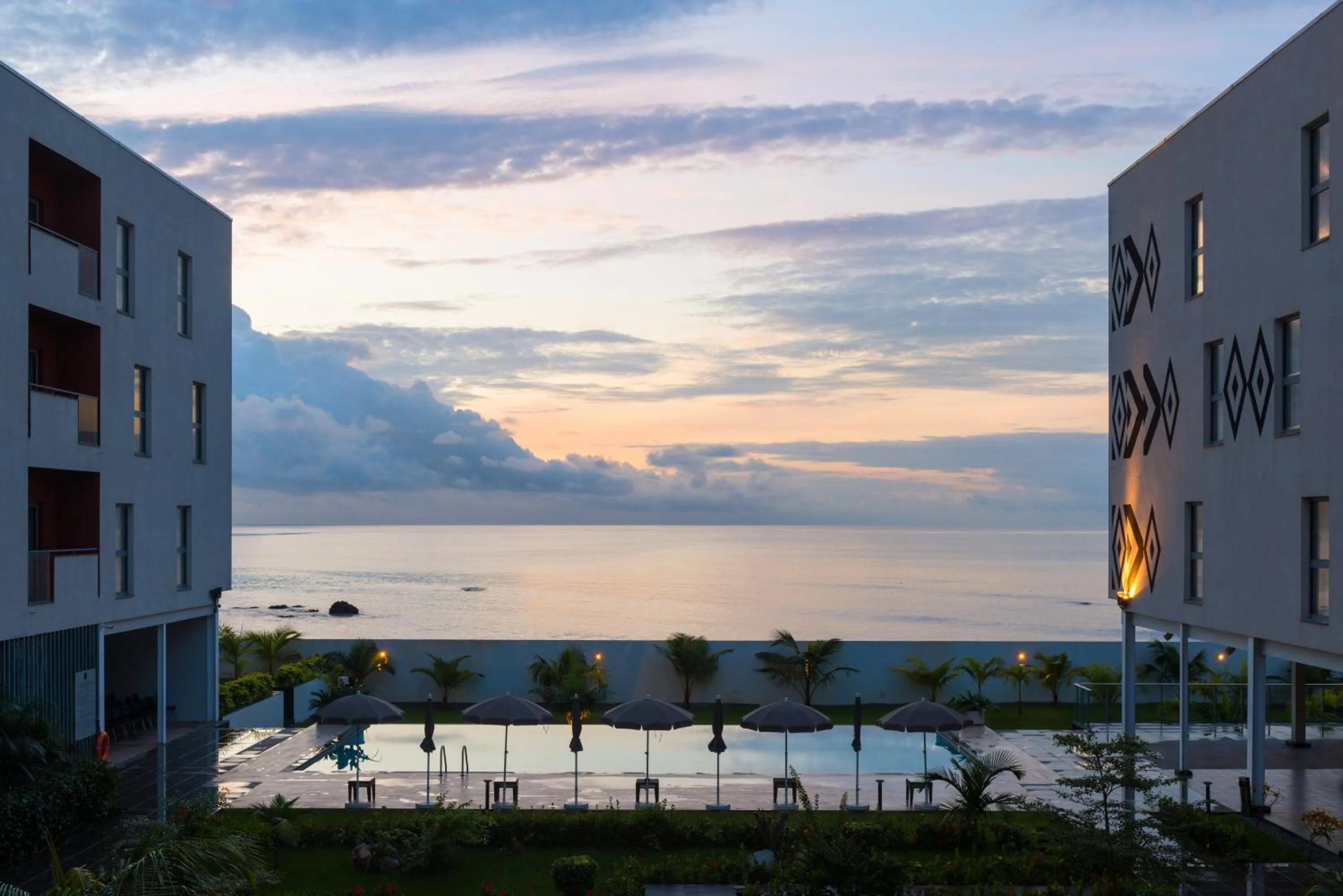 Garden in ONOMO Hotel Conakry