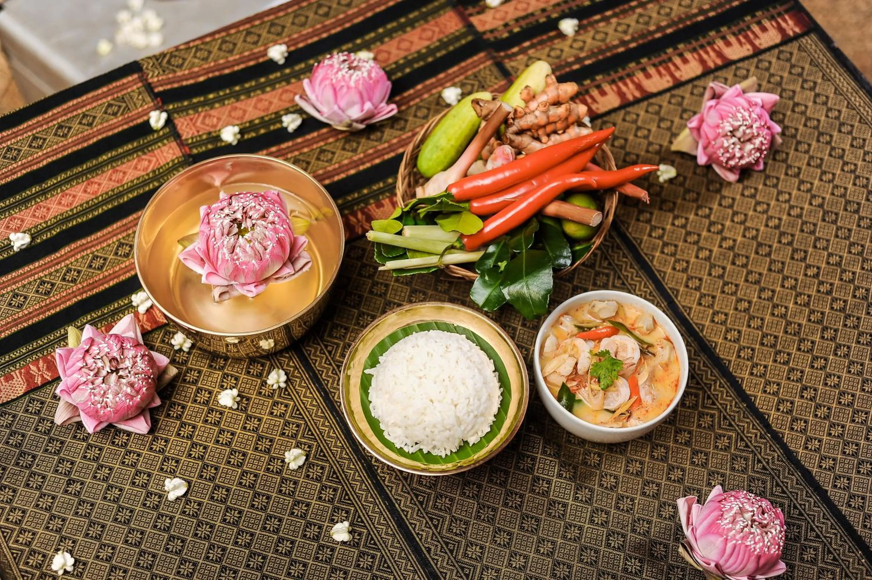 Food in Montien Riverside Hotel Bangkok