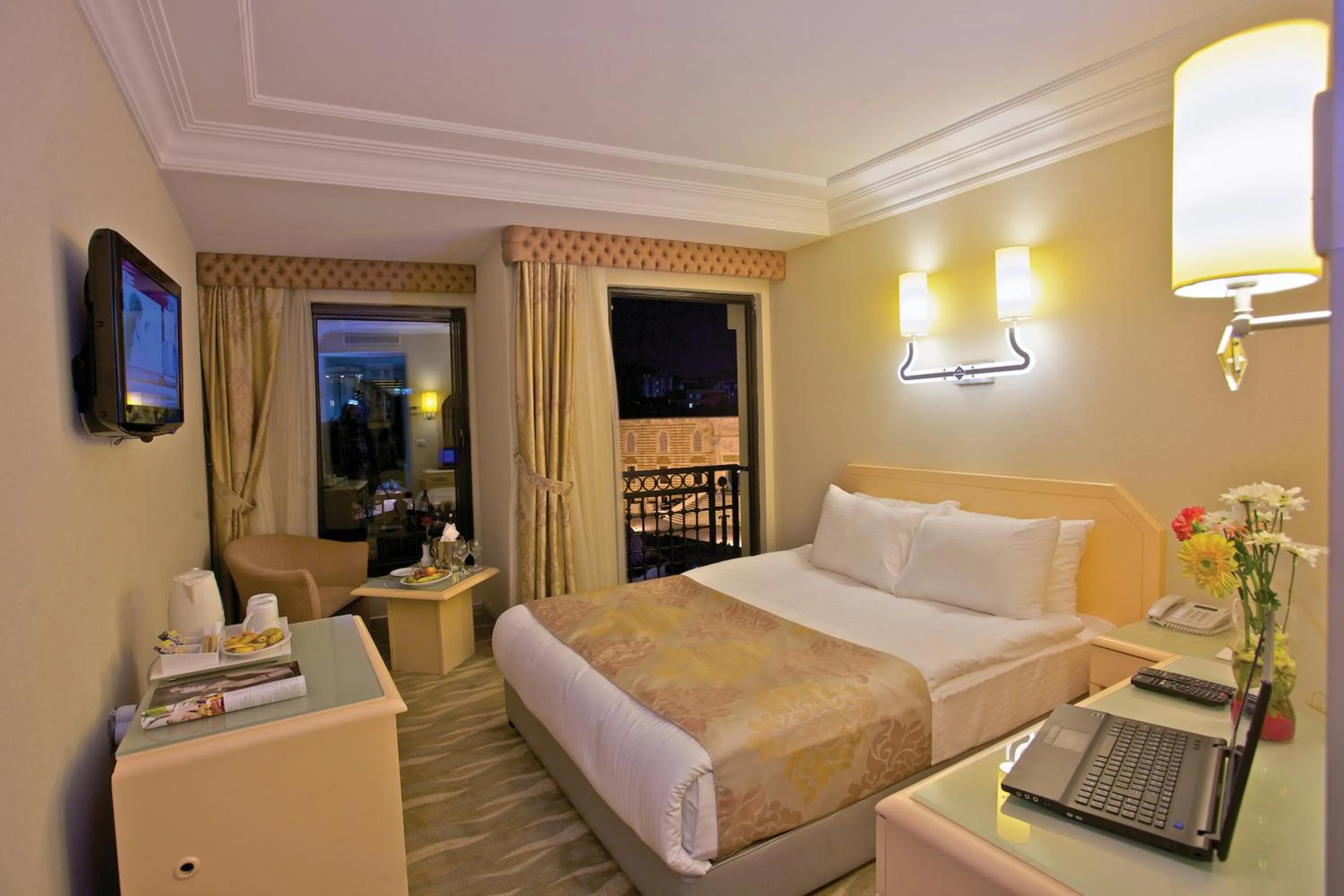 Photo of the whole room in The Time Hotel Old City