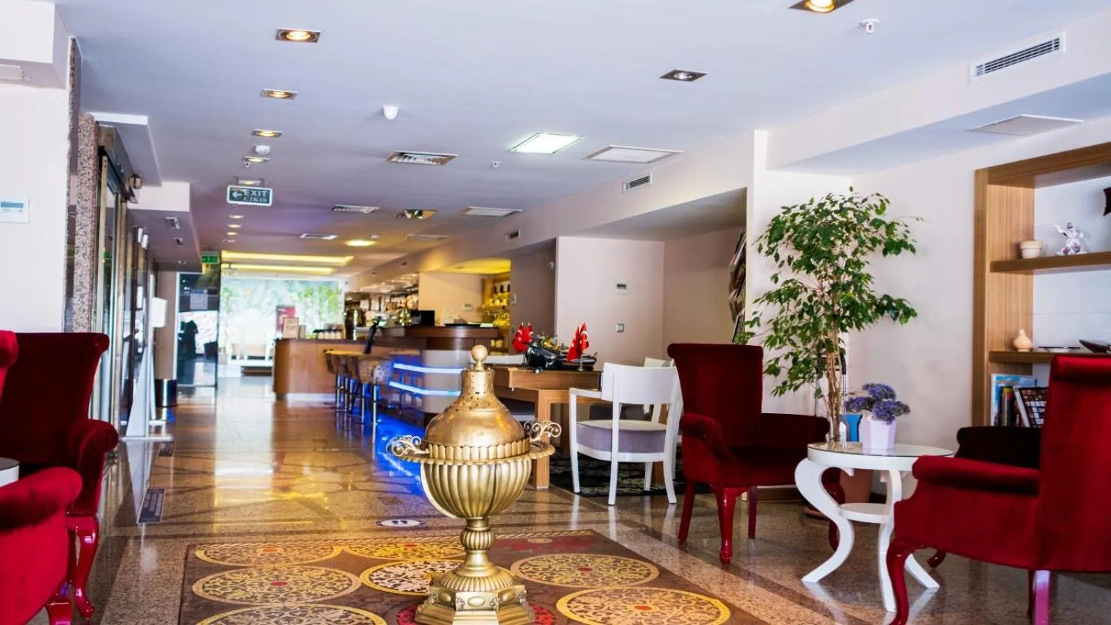 Seating area in The Time Hotel Old City