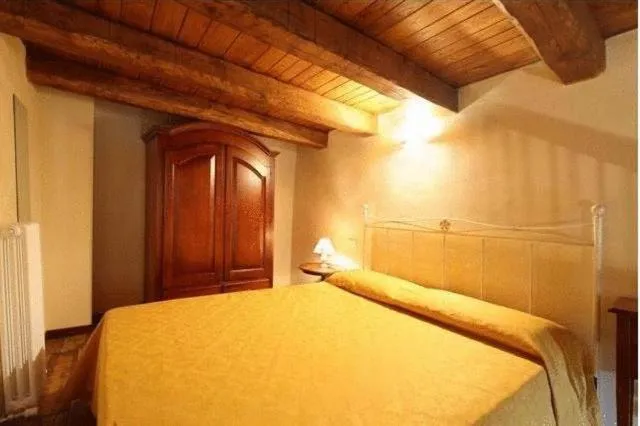 Photo of the whole room, Bed in Residence Borgo Da Mare