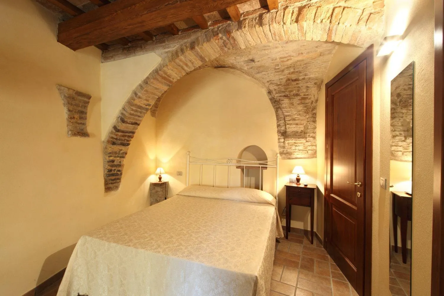Photo of the whole room, Bed in Residence Borgo Da Mare