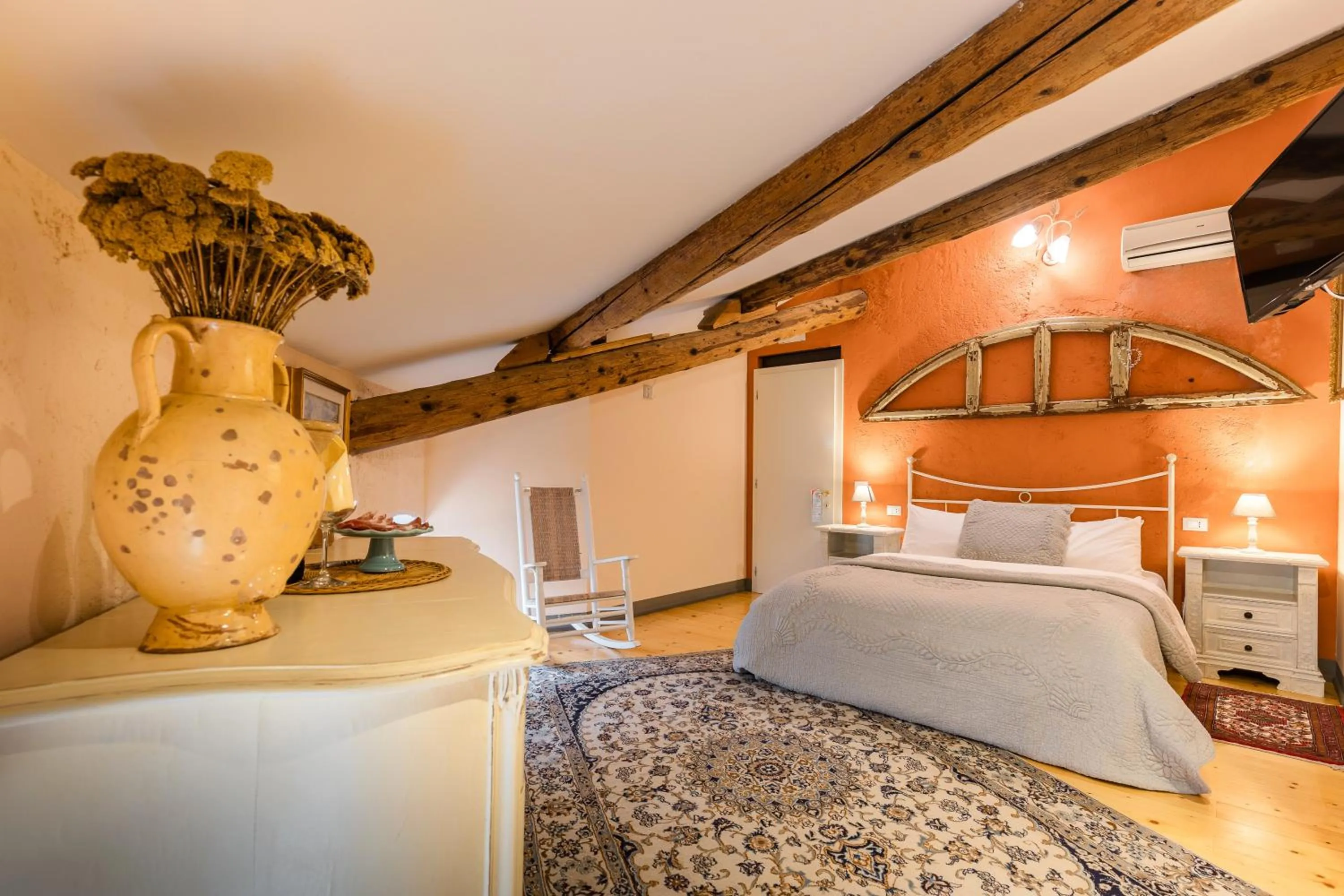 Bedroom, Bed in B&B Corte del Mincio