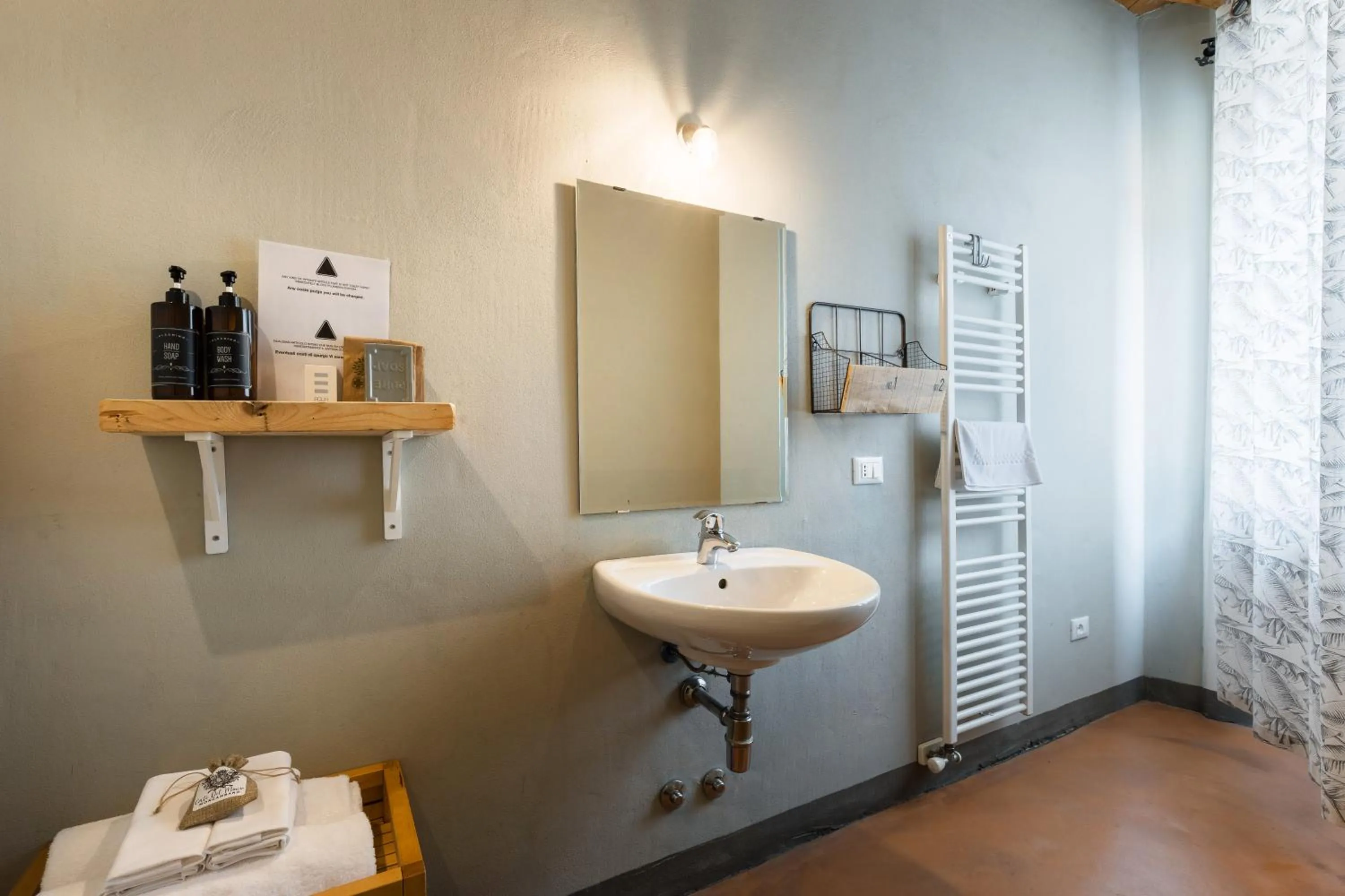 Bathroom in B&B Corte del Mincio