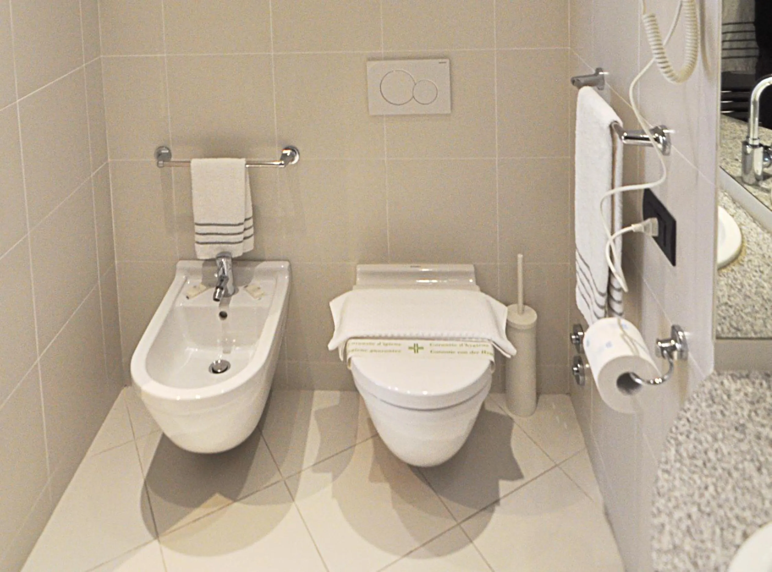 Bathroom in BB Hotels Aparthotel Isola