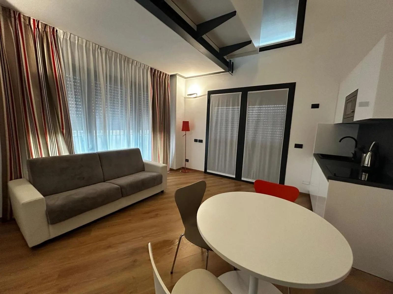 Dining area in BB Hotels Aparthotel Isola