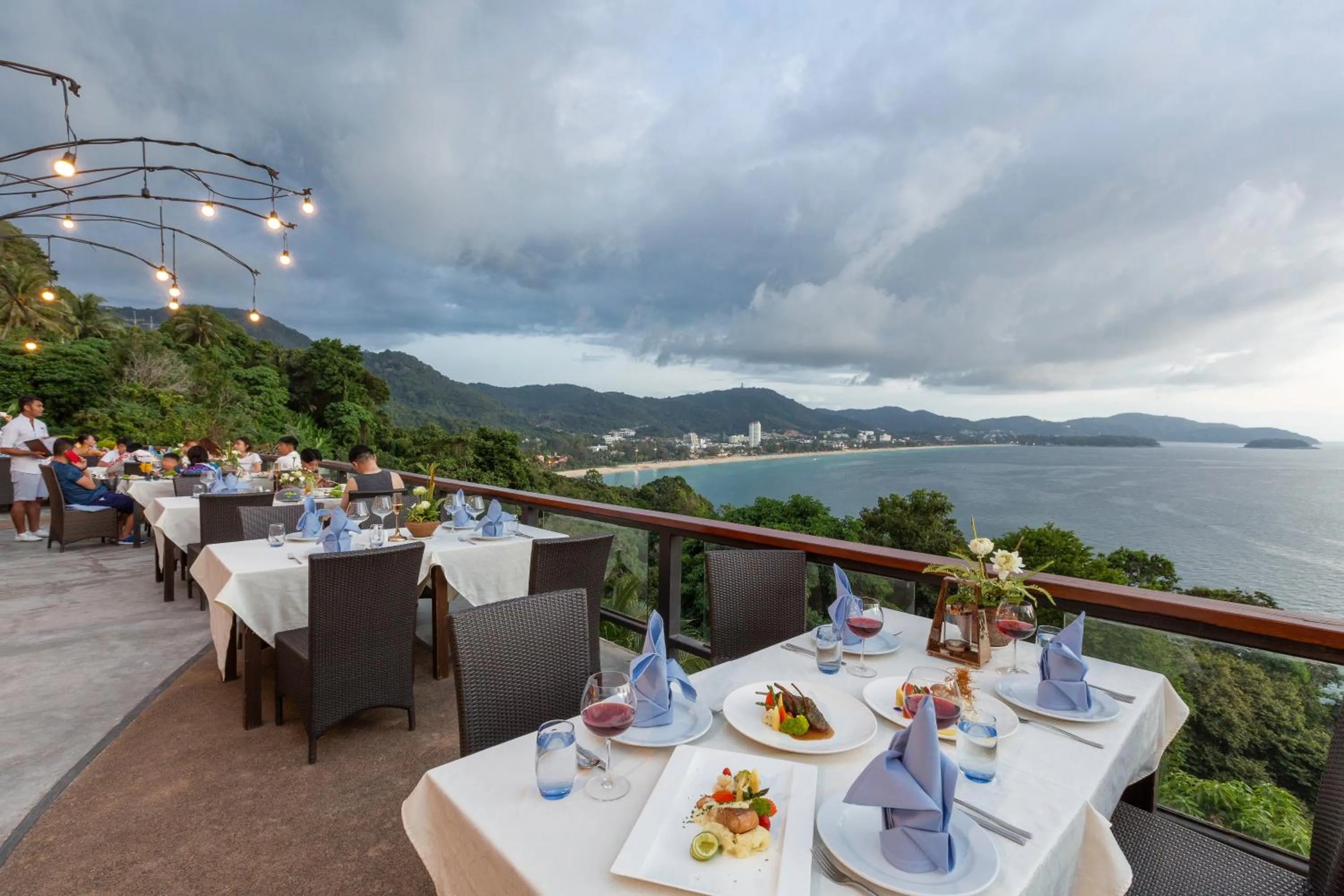Restaurant/places to eat in Secret Cliff Resort & Restaurant - SHA Plus