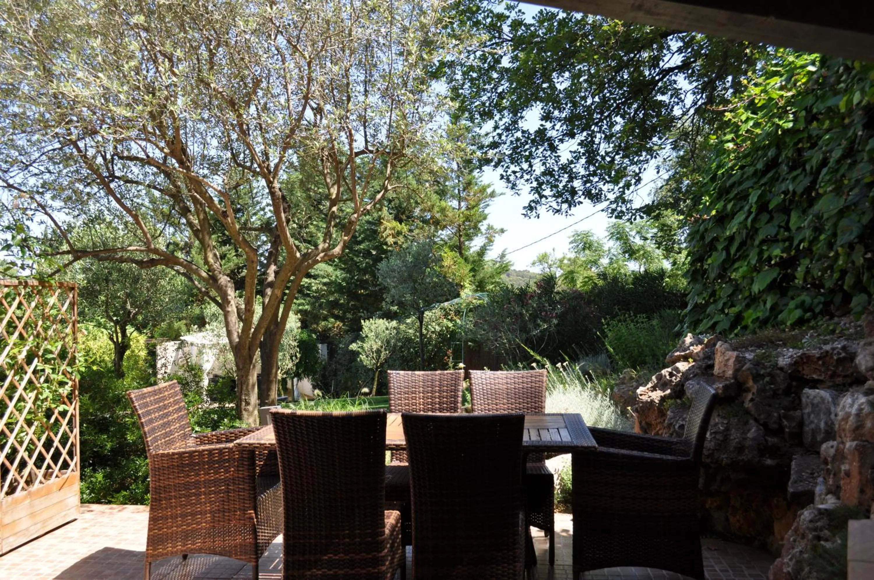 Patio in La Bégude Du Pascouren