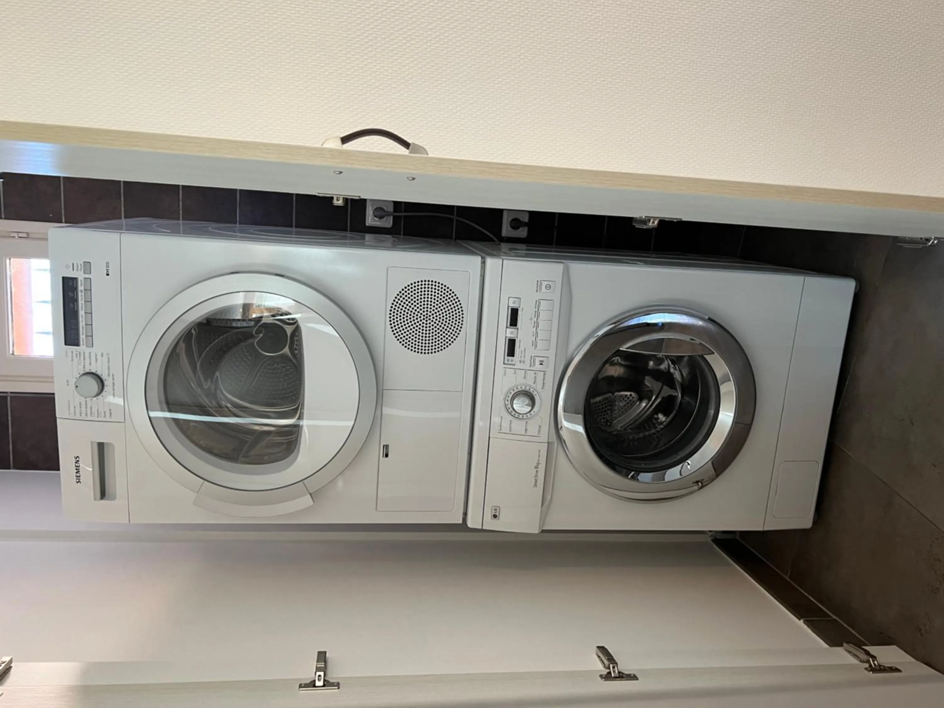 washing machine in La Bégude Du Pascouren