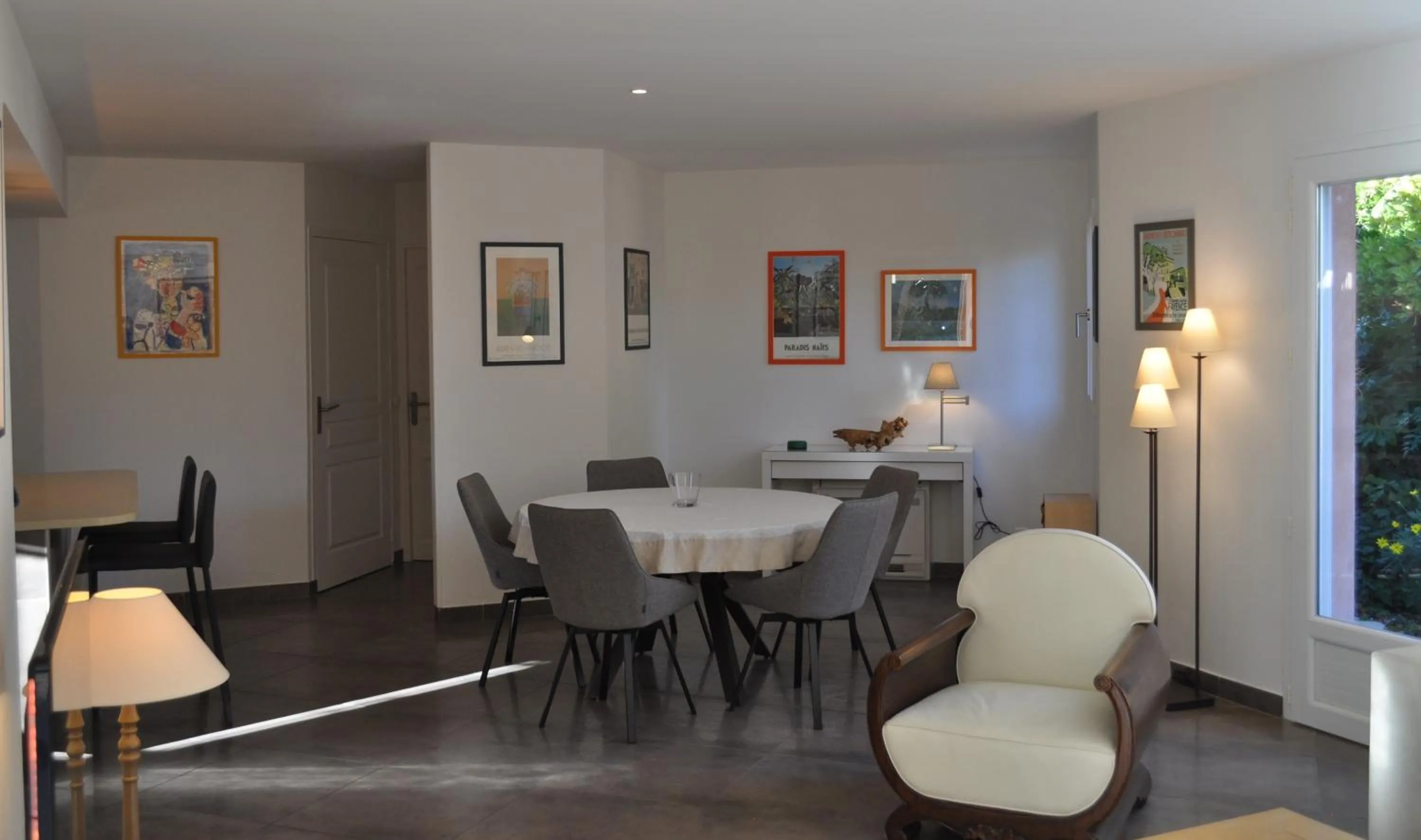 Dining area in La Bégude Du Pascouren