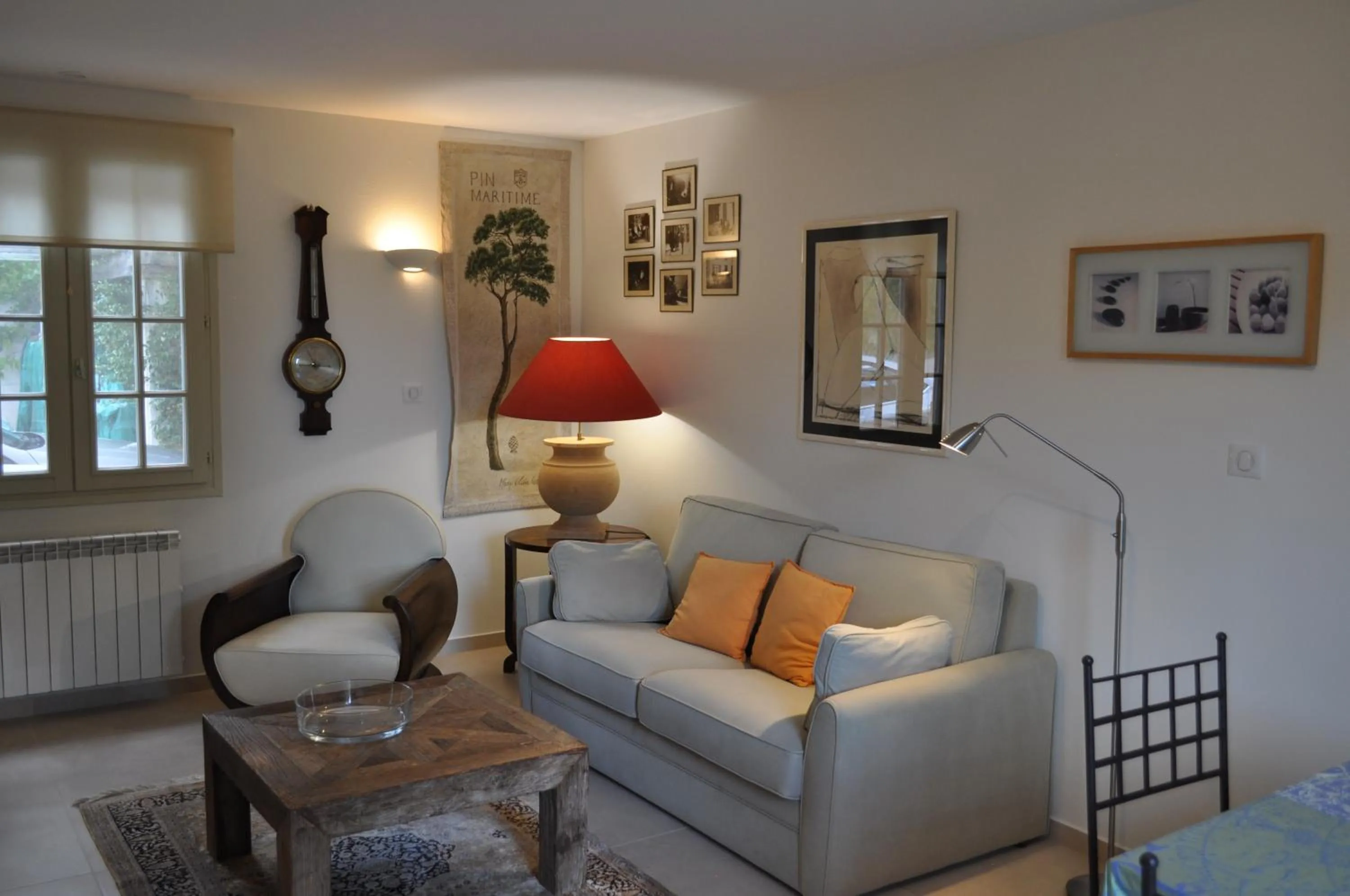 Seating area in La Bégude Du Pascouren