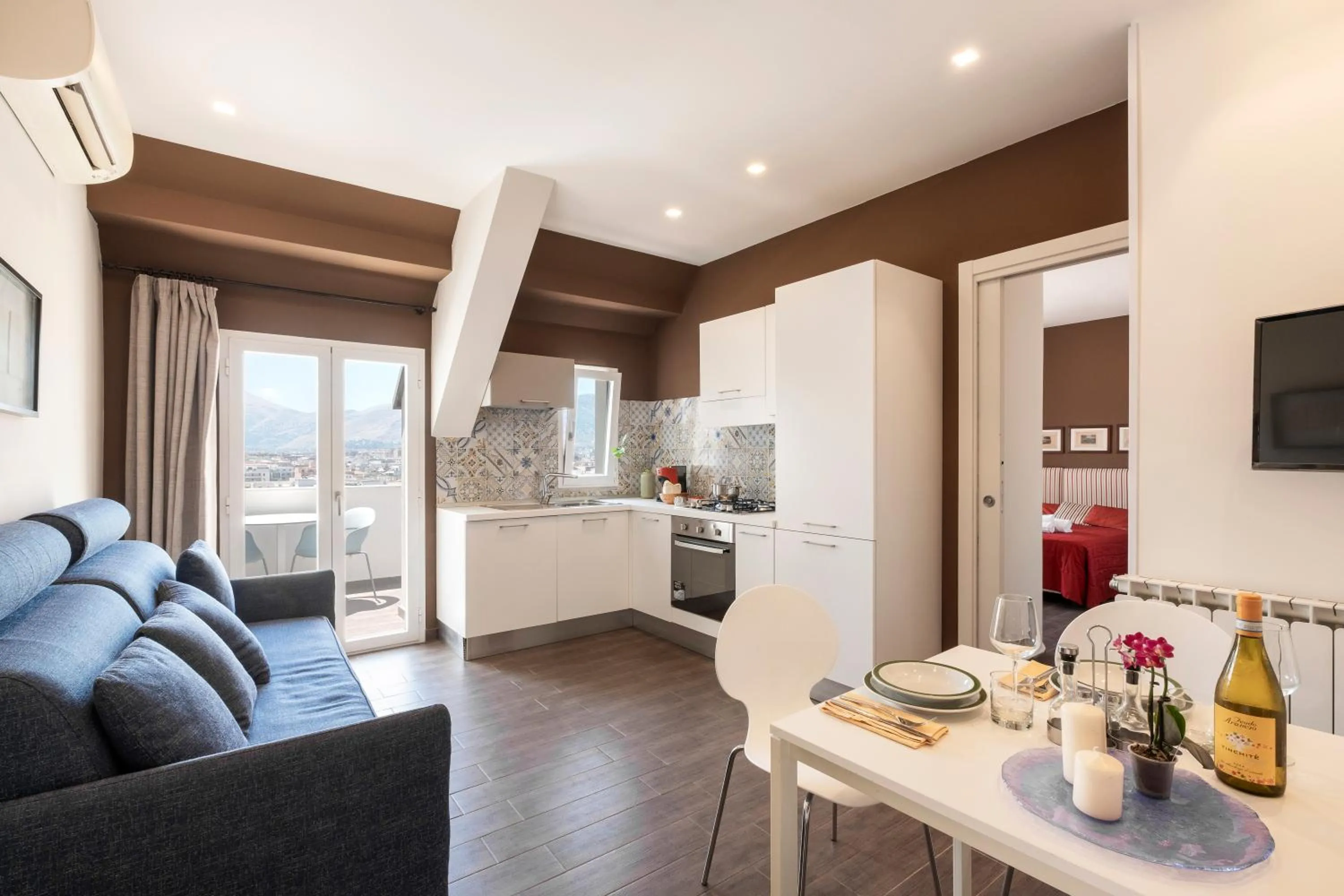 Living room in Marbela Apartments & Suites