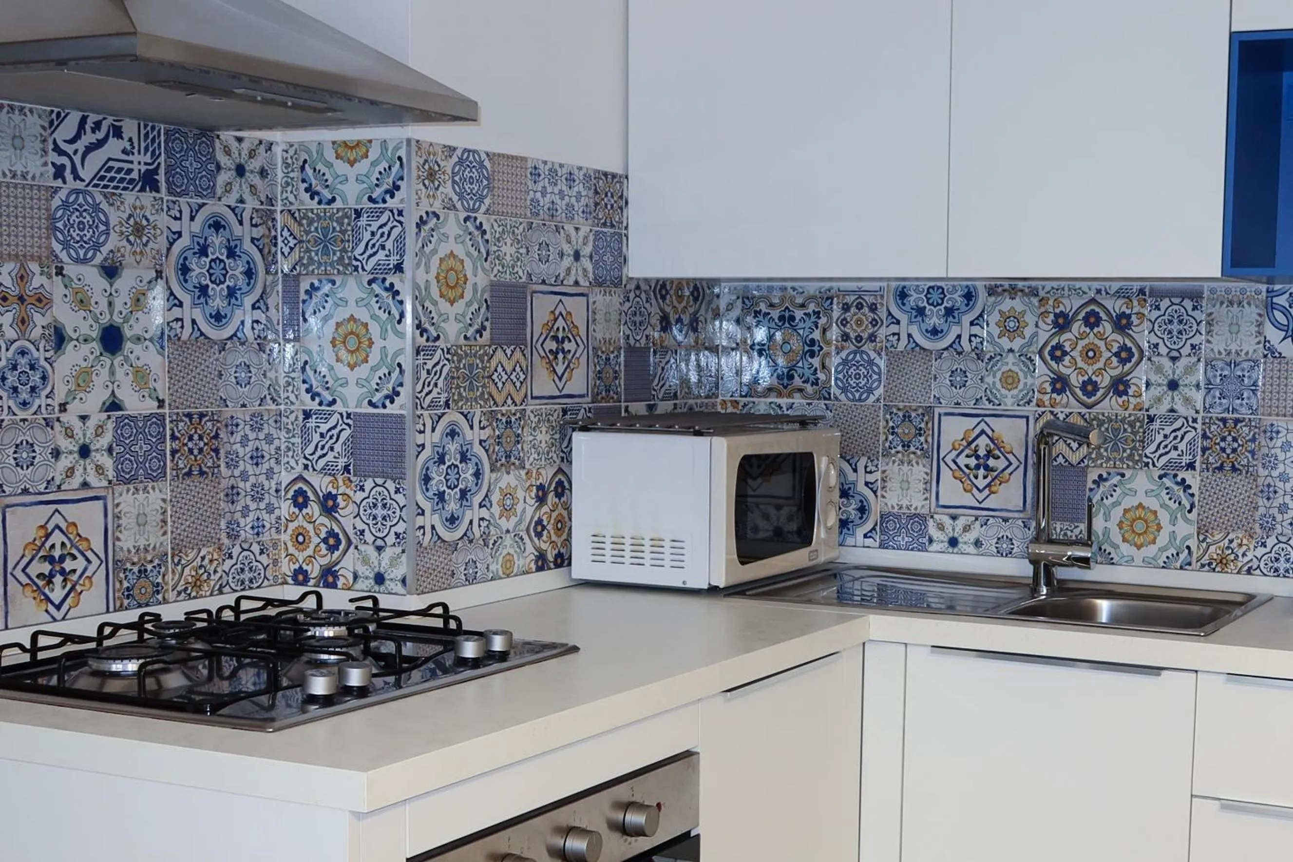 Kitchen or kitchenette in Marbela Apartments & Suites