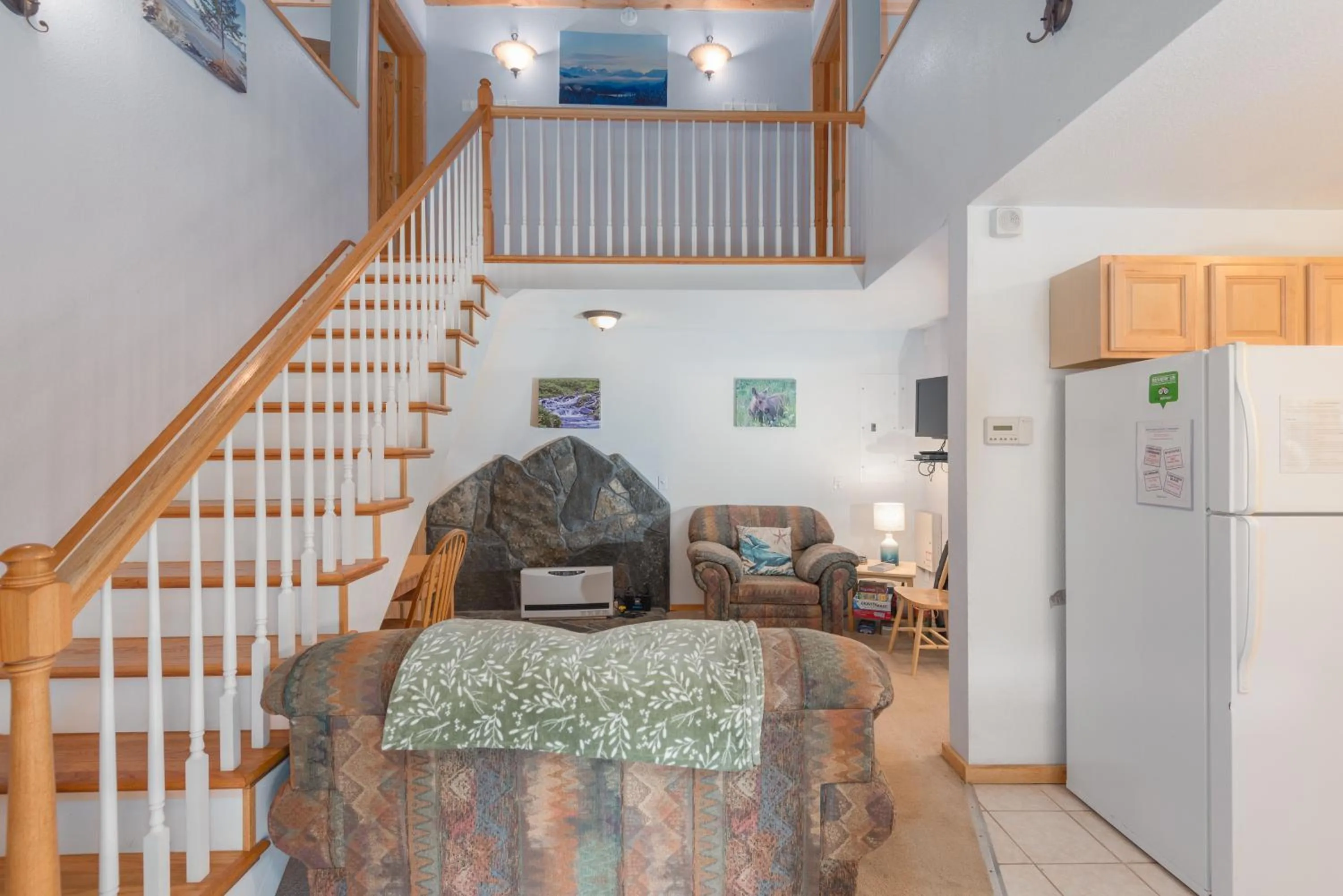 Living room in Hope's Hideaway, LLC