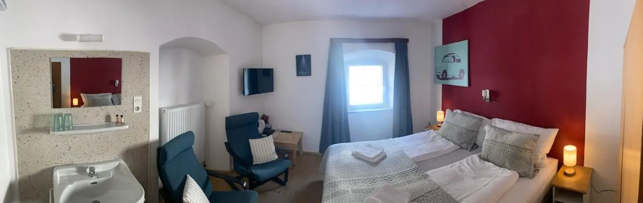 Bed in Gasthof Sonne Häselgehr