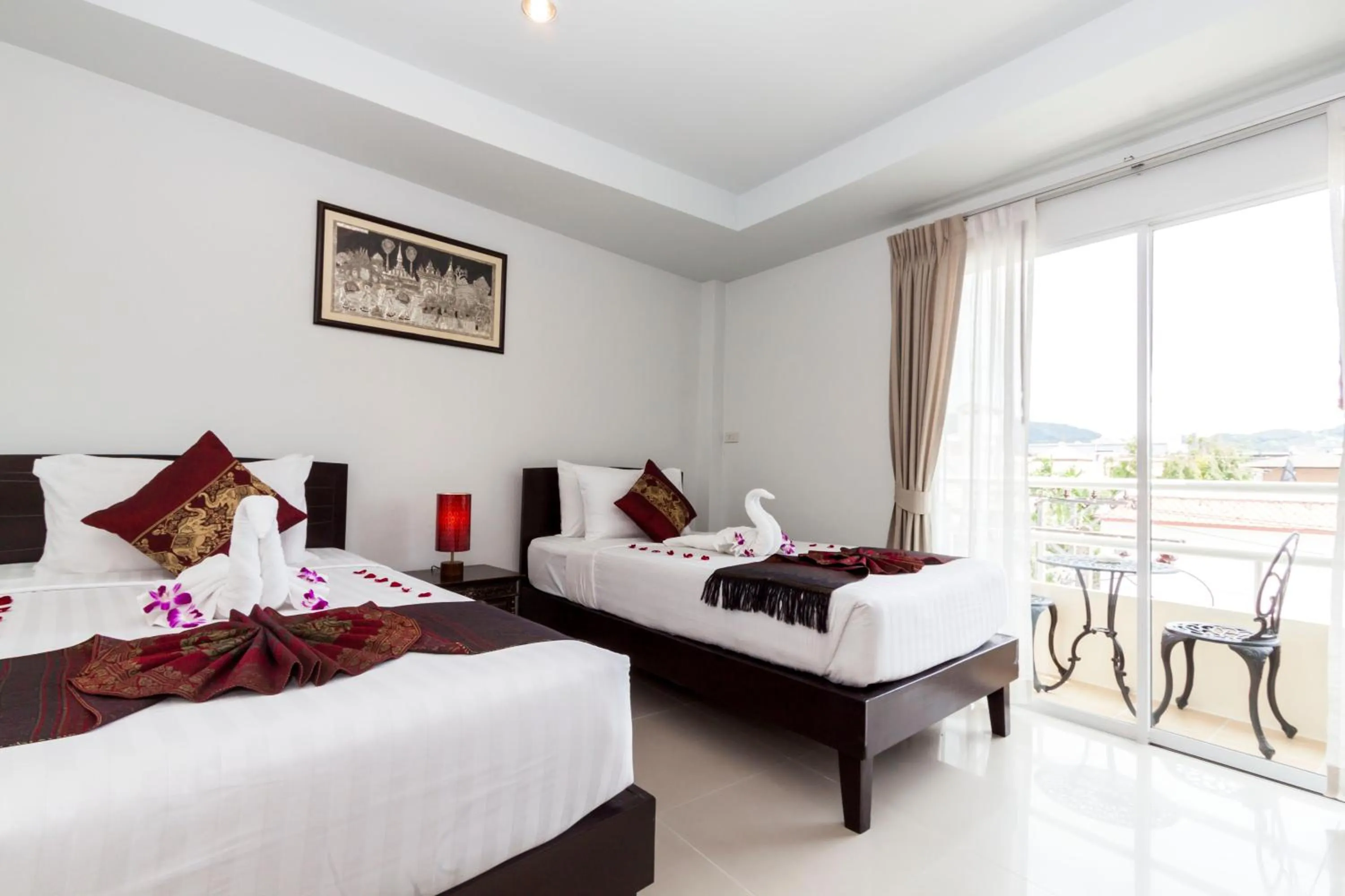 Bed in Silver Resortel