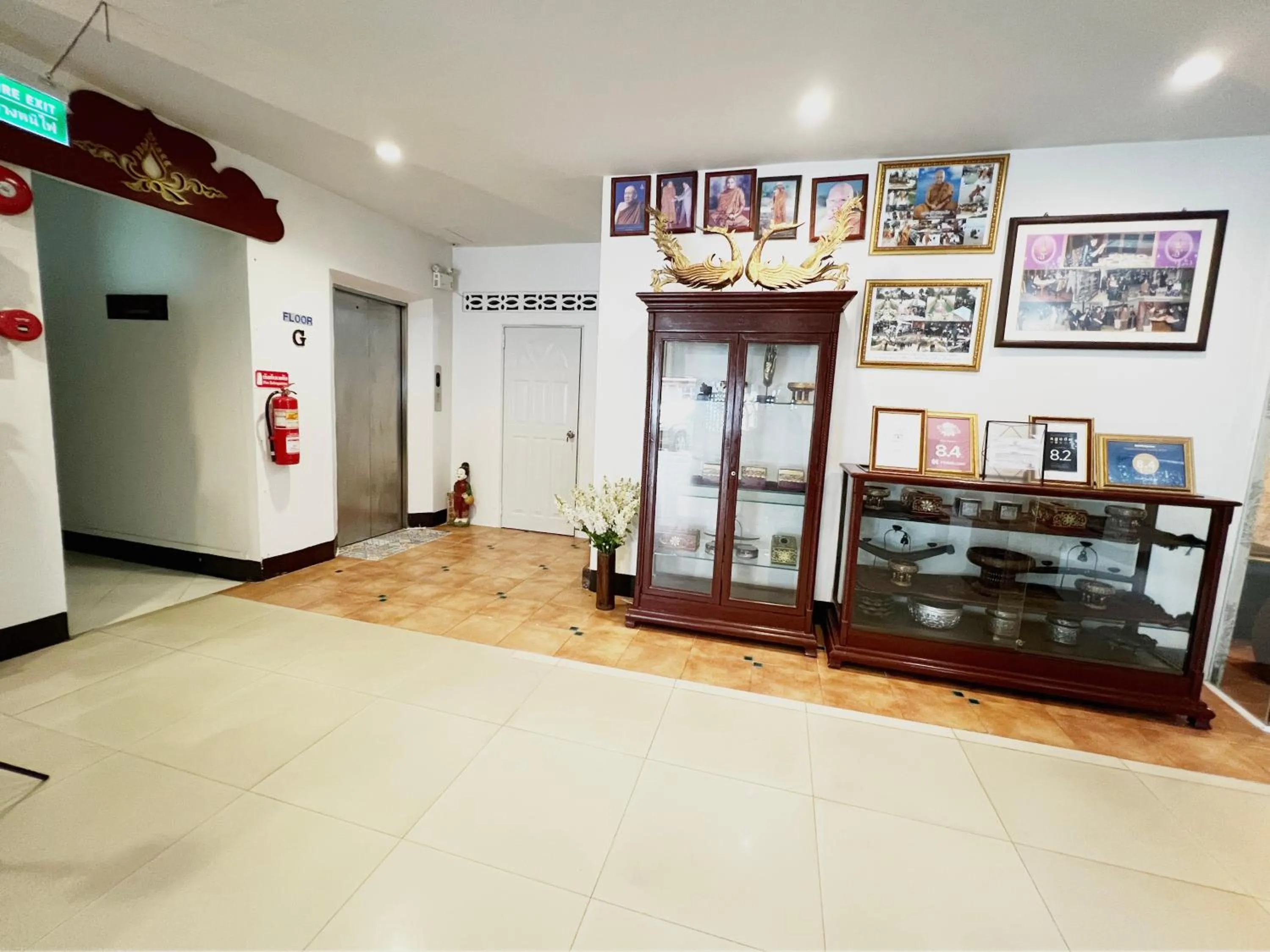 Property building in Silver Resortel